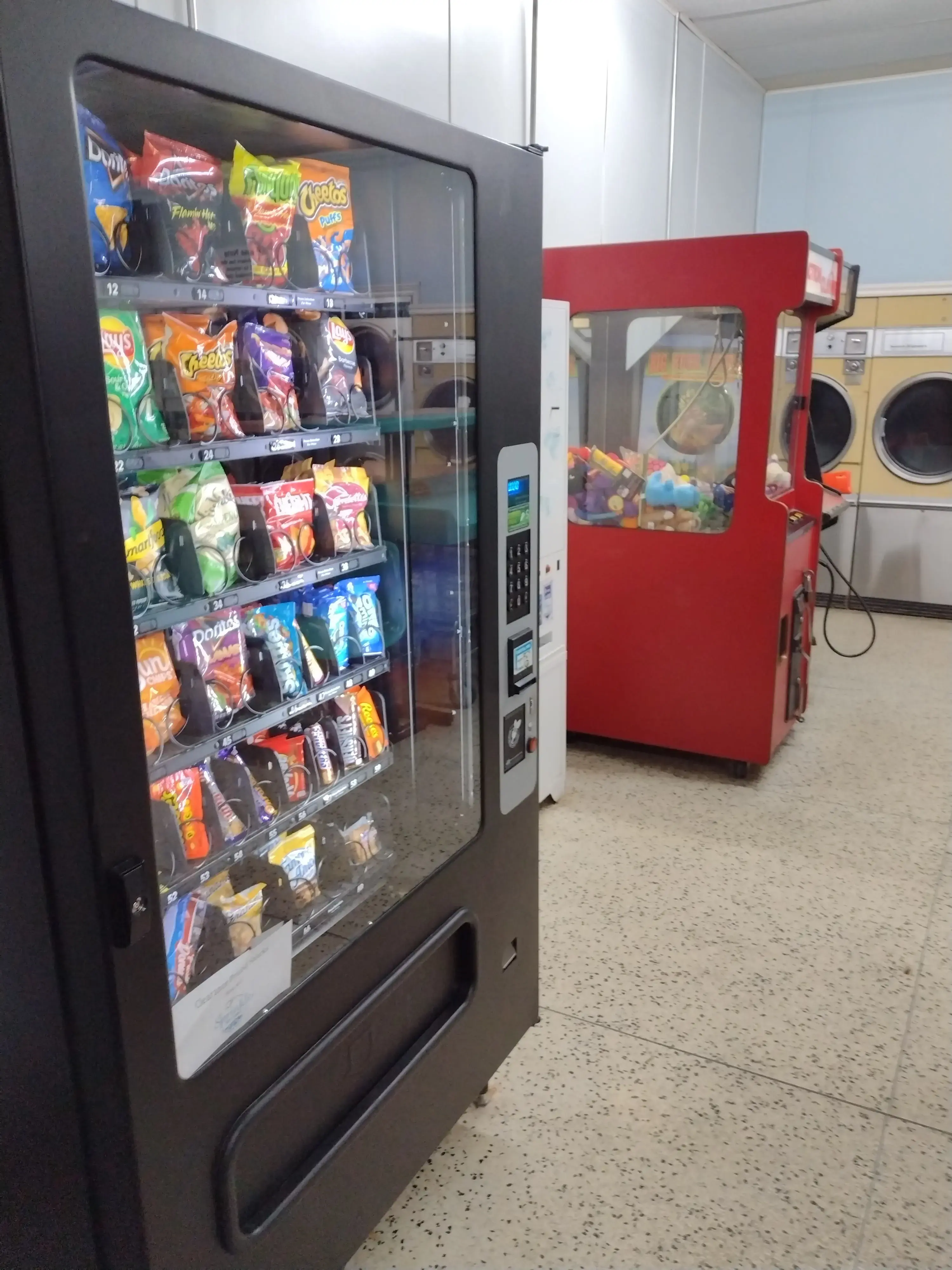 Sprinkle Road Laundry thumbnail 14