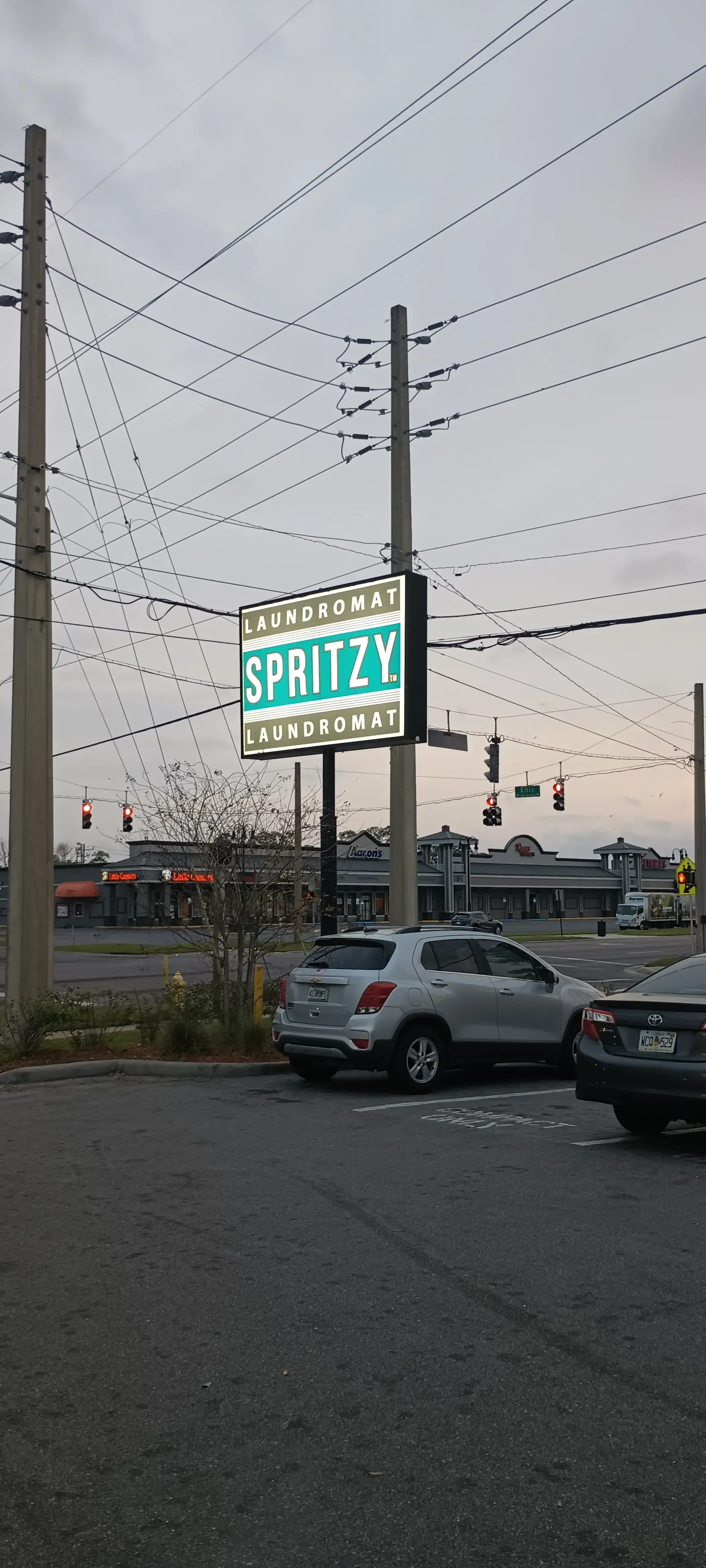 Spritzy Laundromat - Image 9