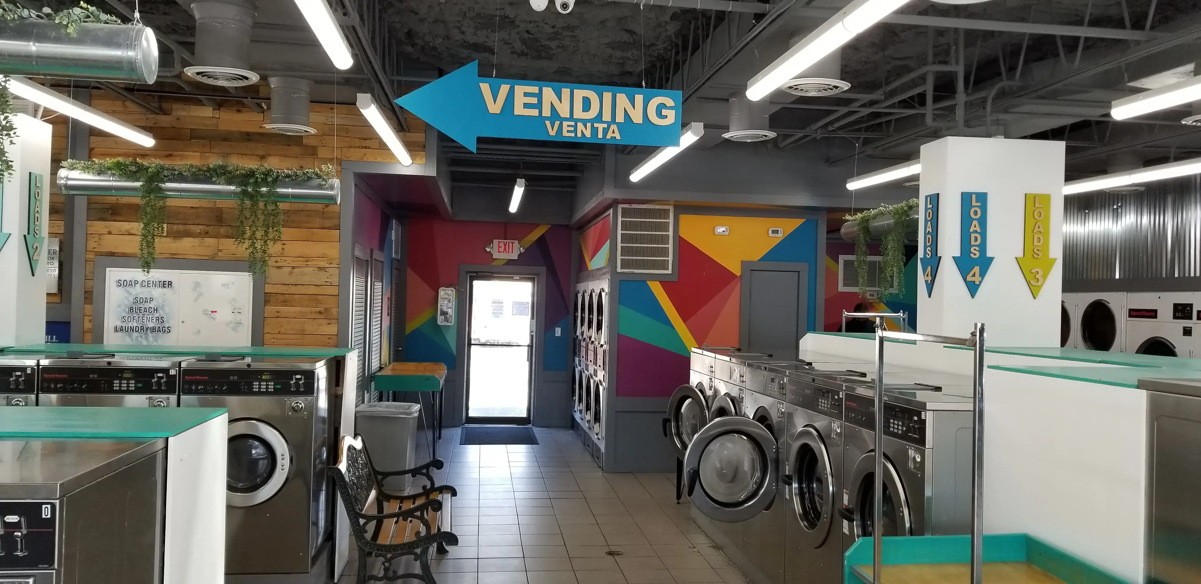 Square Bubbles Laundromat Busch thumbnail 10