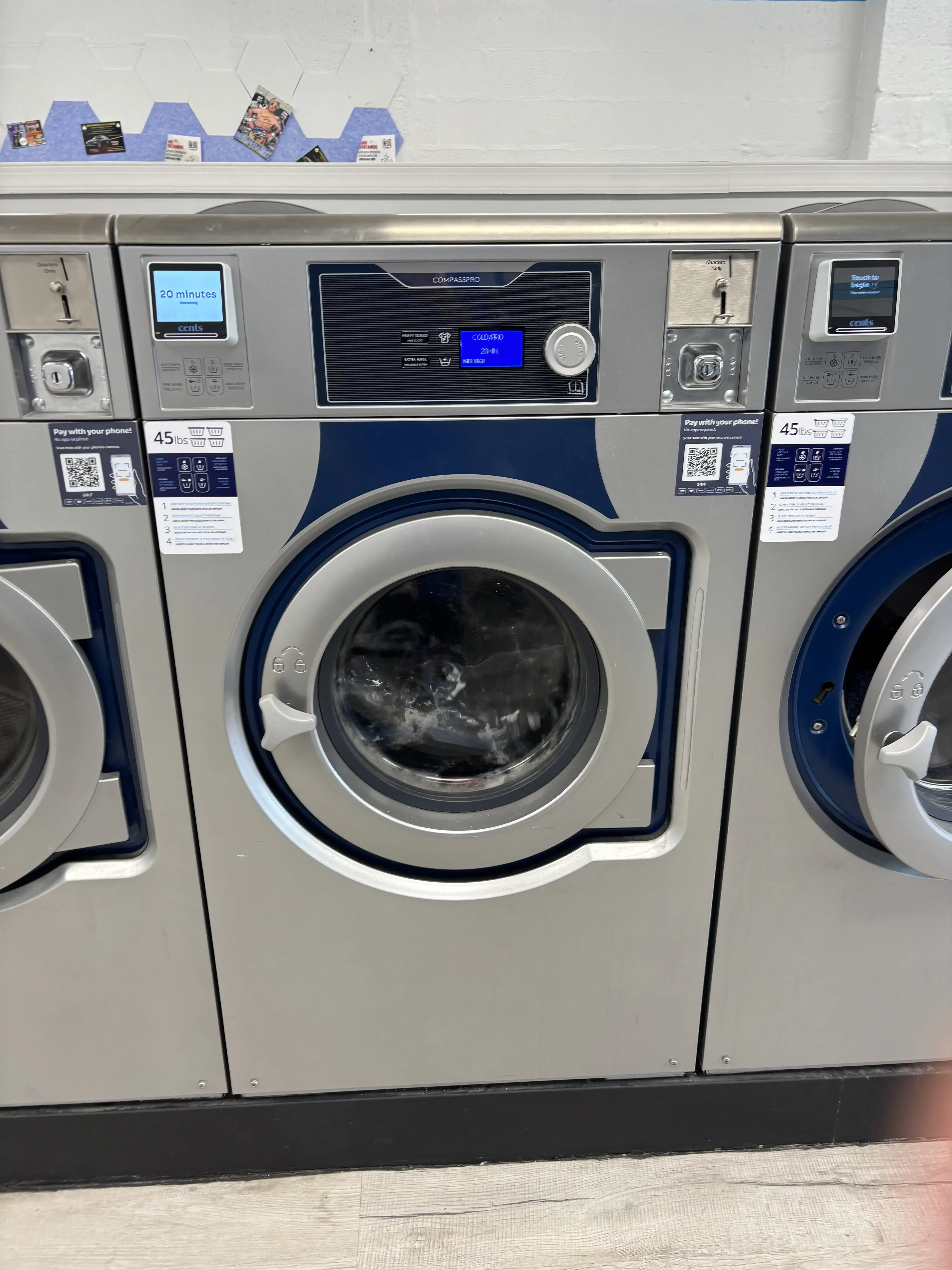 Squeaky Bees Laundromat & Wash and Fold - Image 12