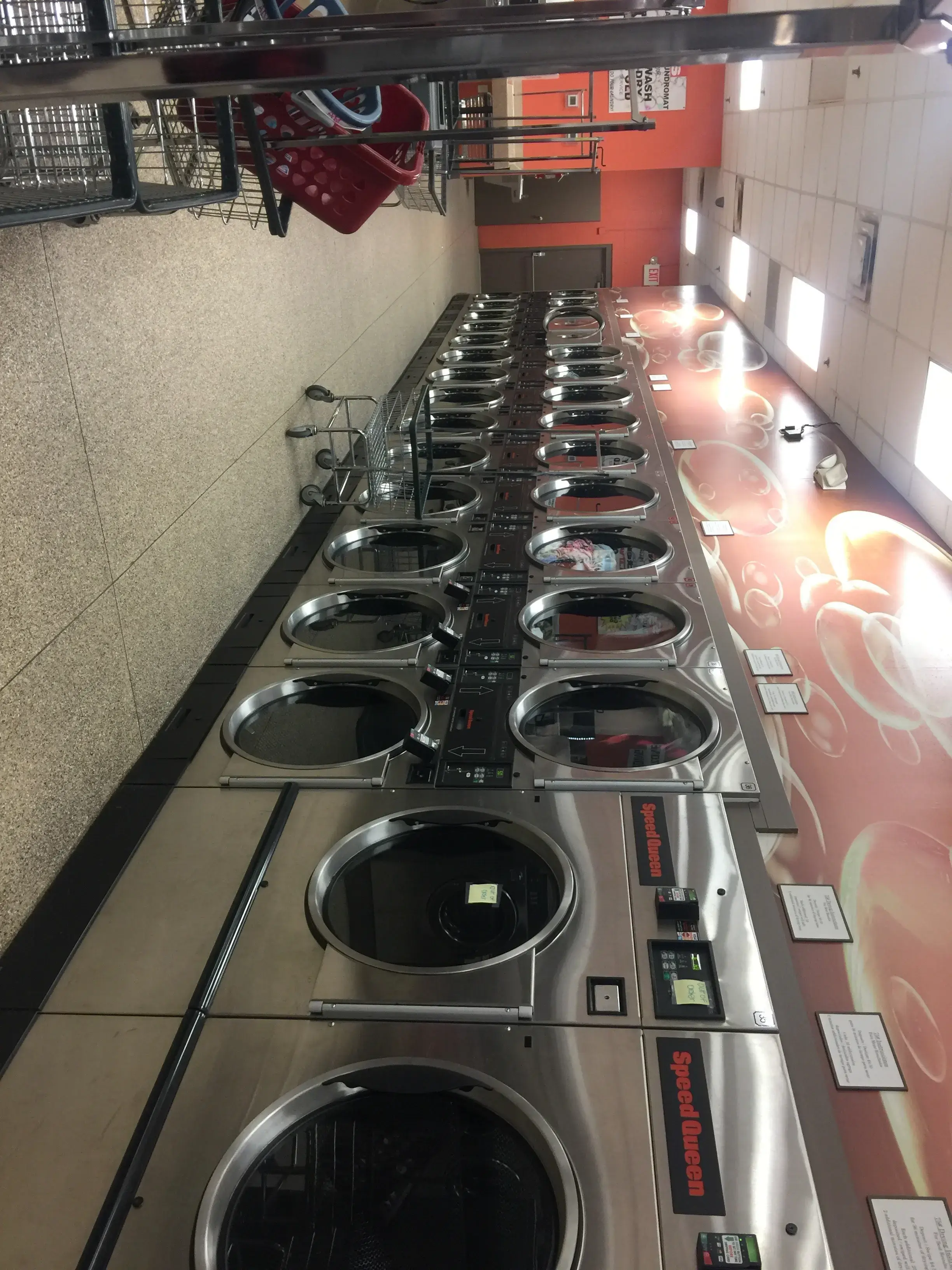 S&S Laundromat - Image 18