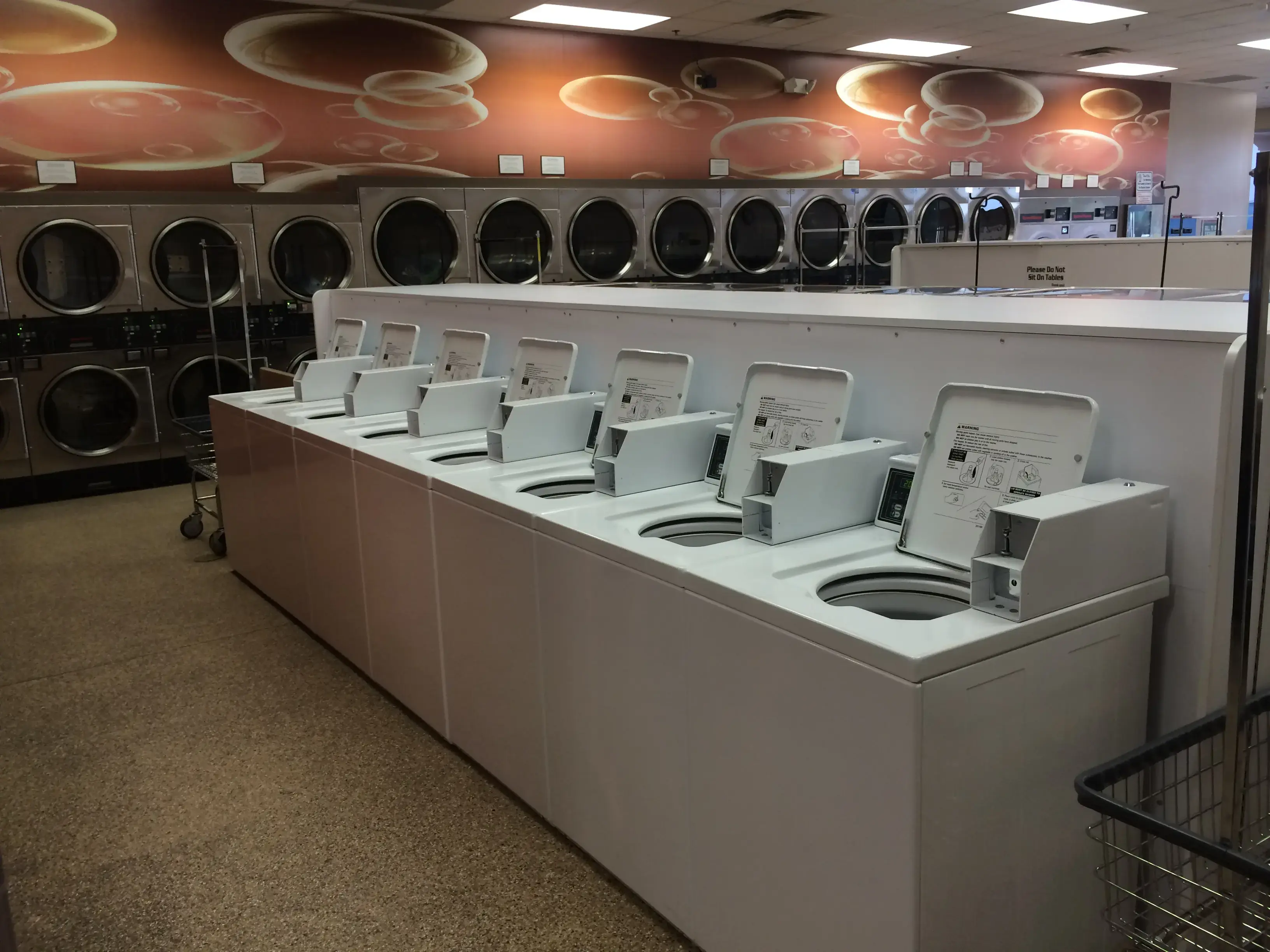 S&S Laundromat thumbnail 16