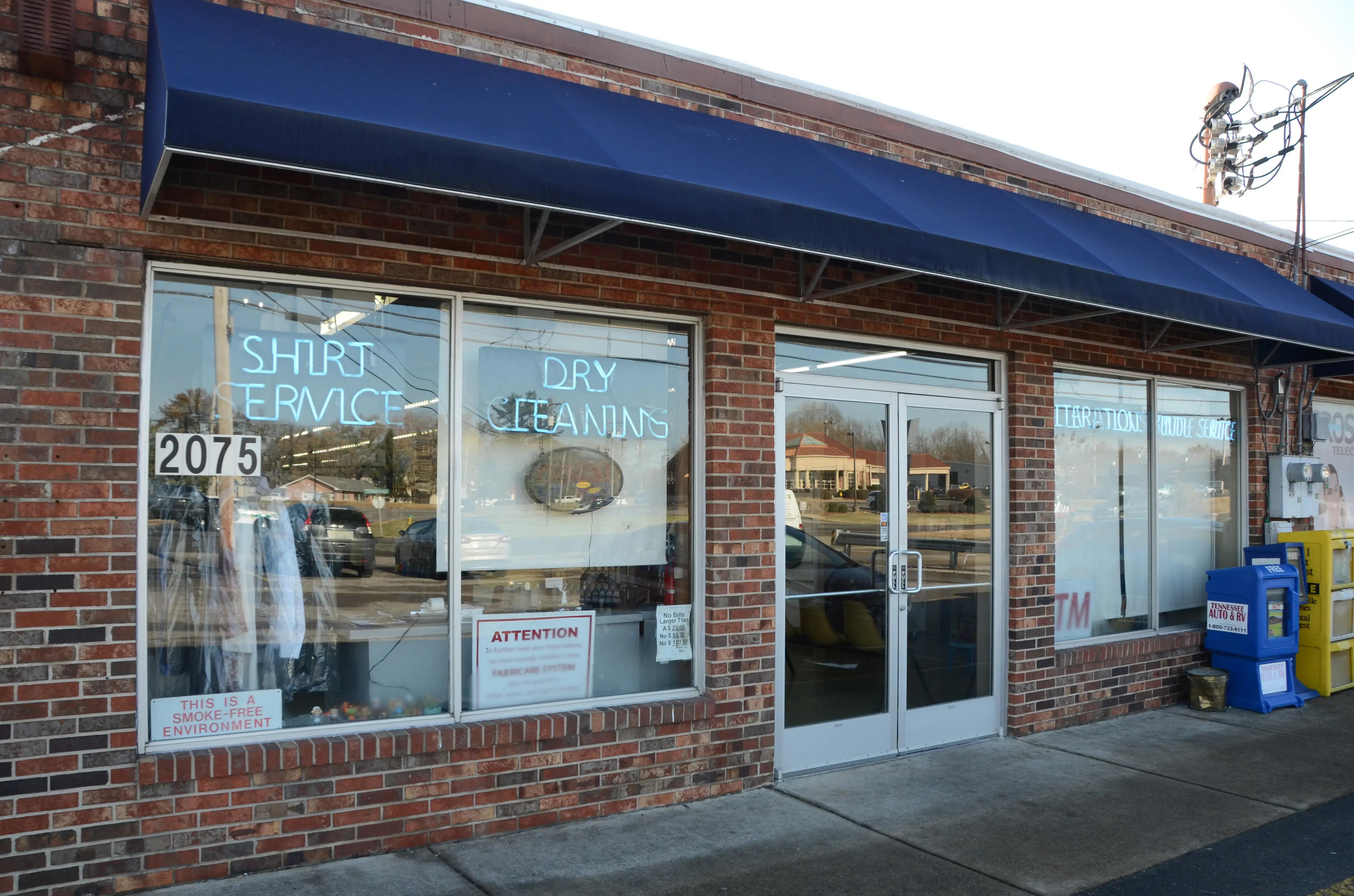 St. B Super Laundromat - Image 5