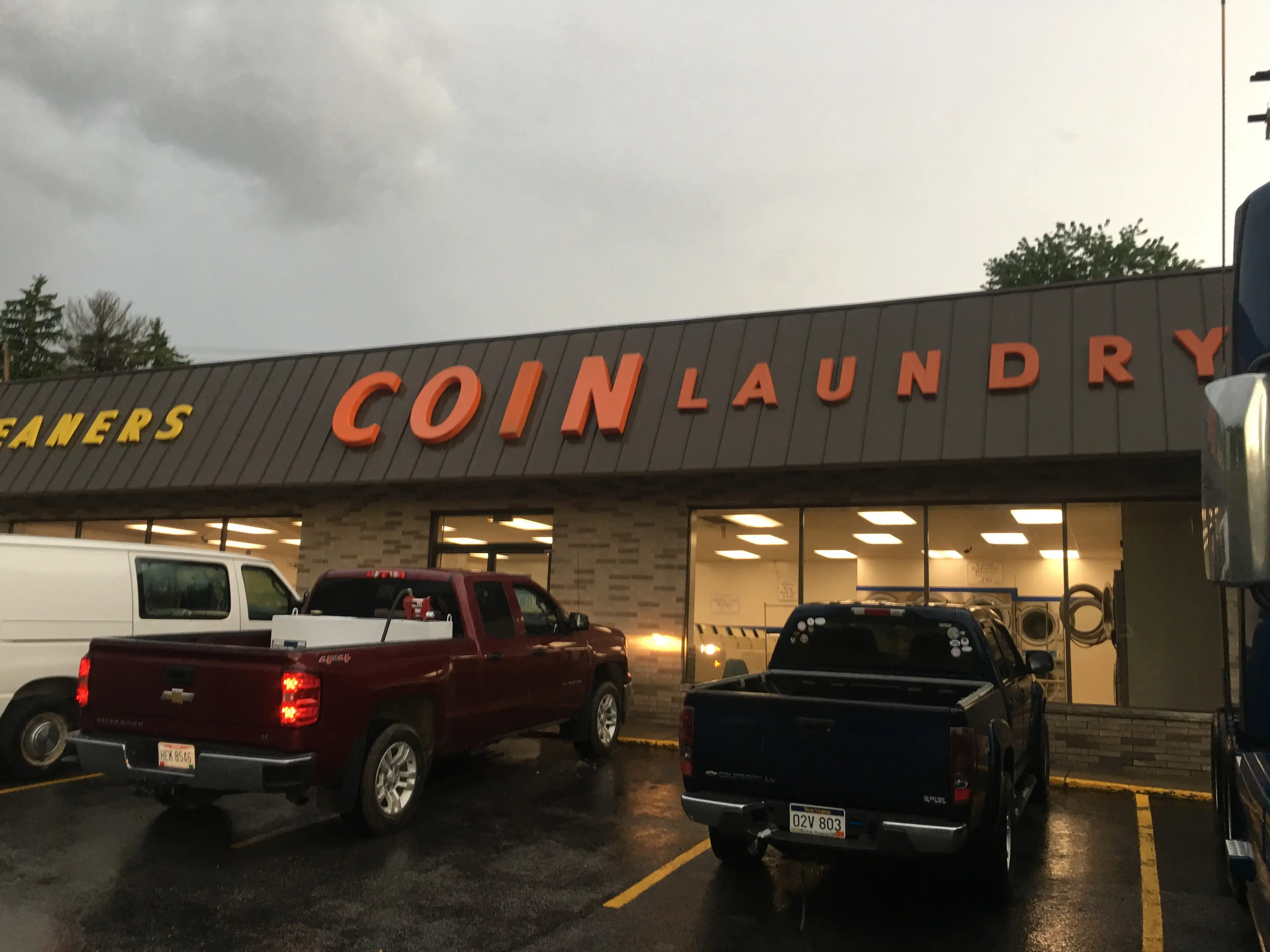 St Clair Cleaners Inc. thumbnail 7