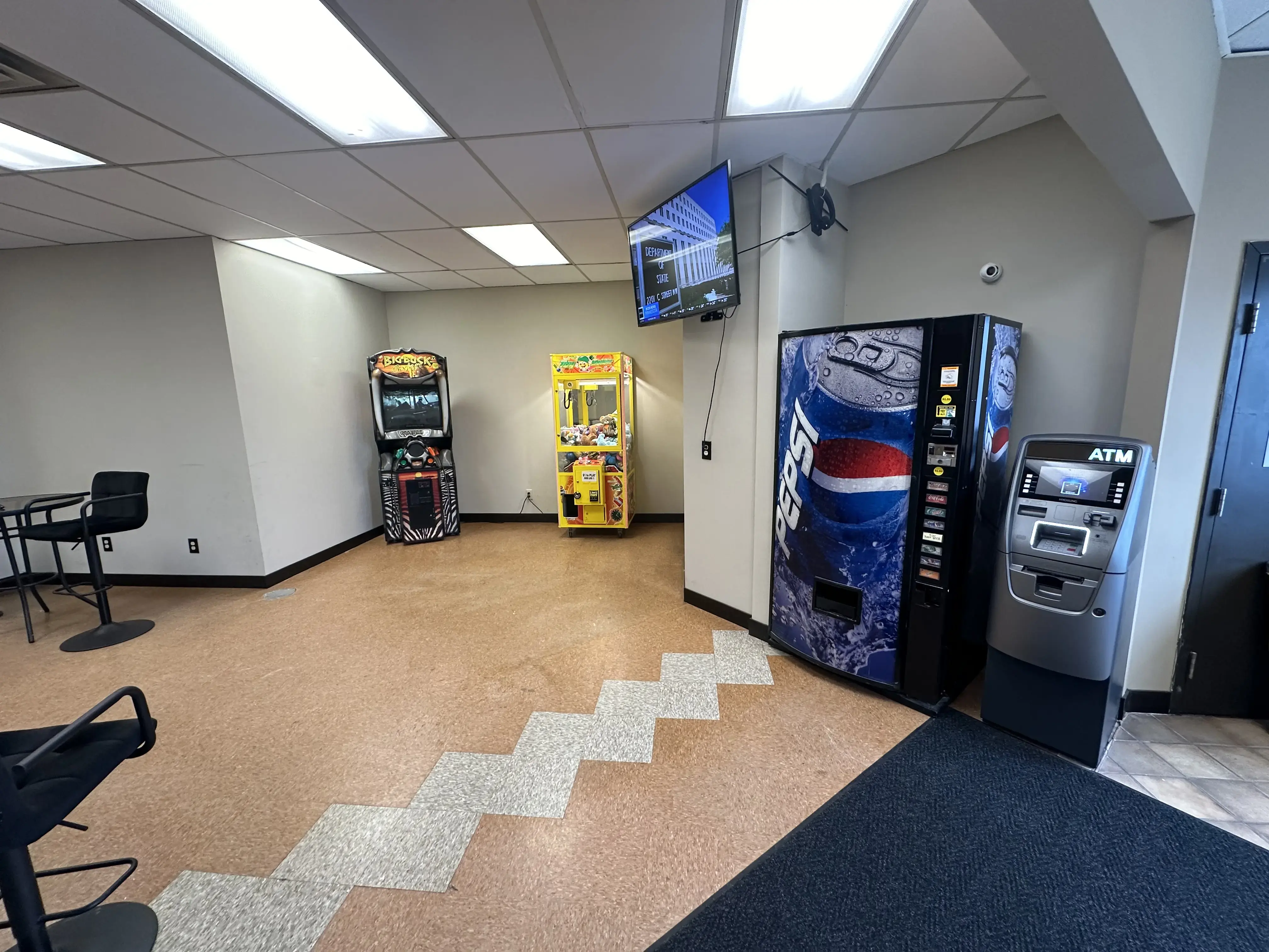 St. Croix Laundromat - Croixland - Image 2