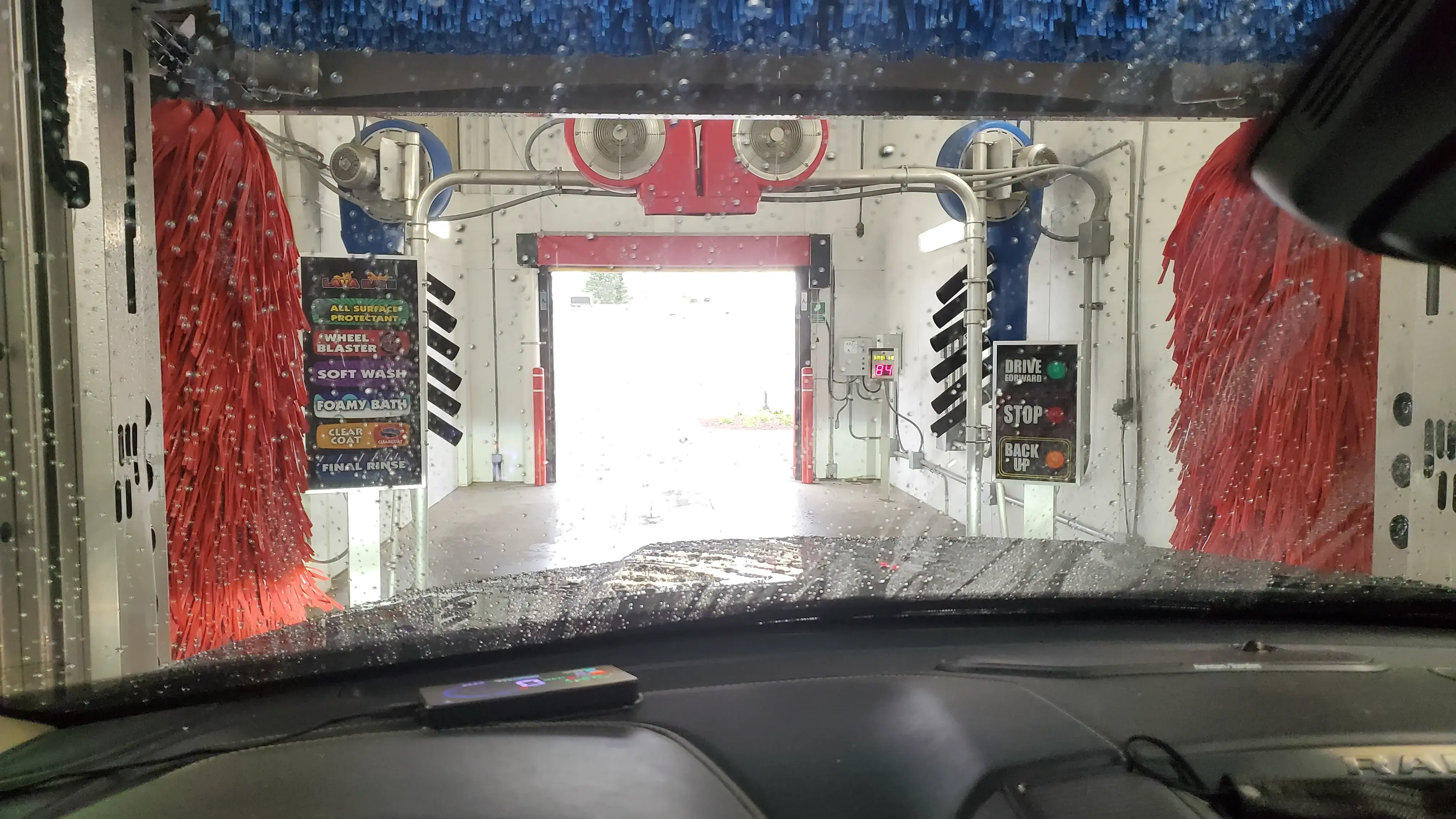 St. Croix Laundromat - Croixland - Image 12
