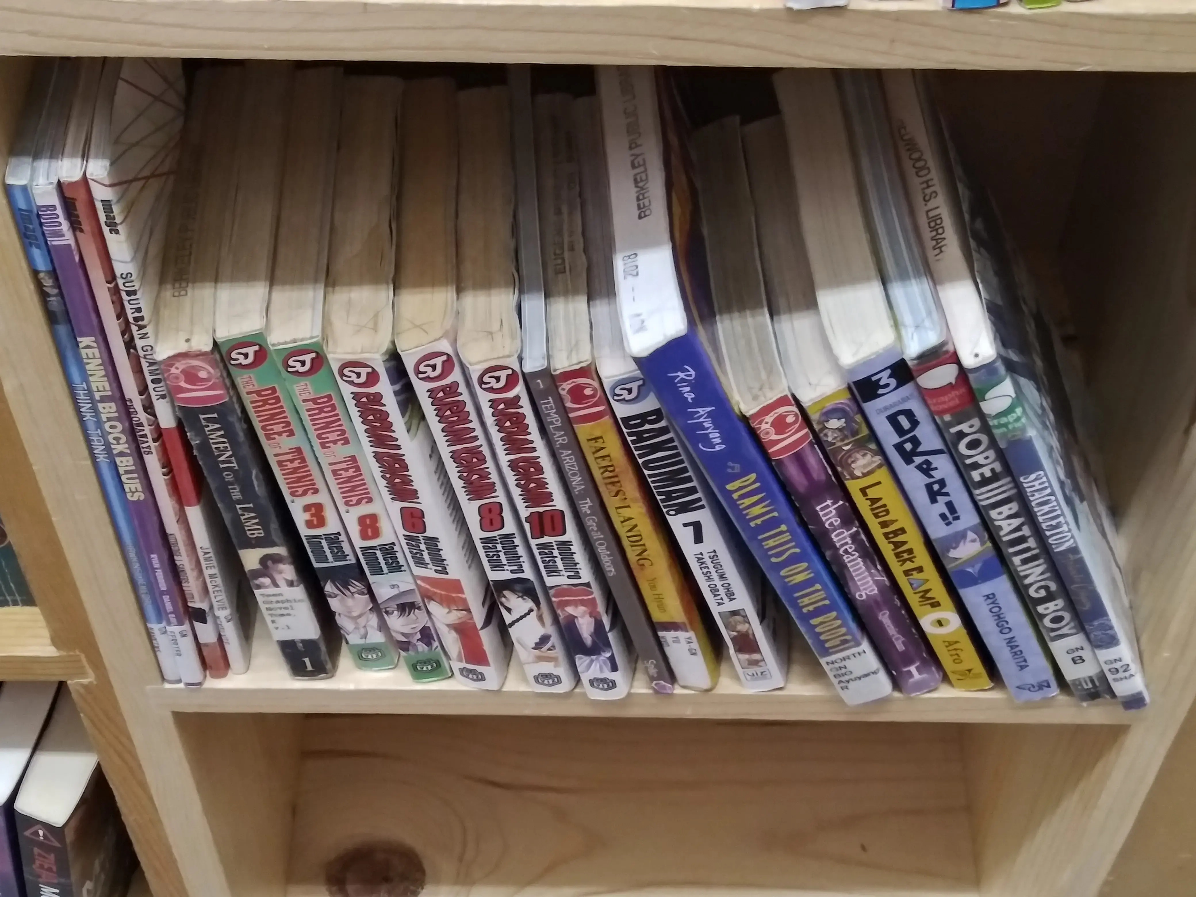 St. Vinnie's - Oakridge Thrift Store thumbnail 4