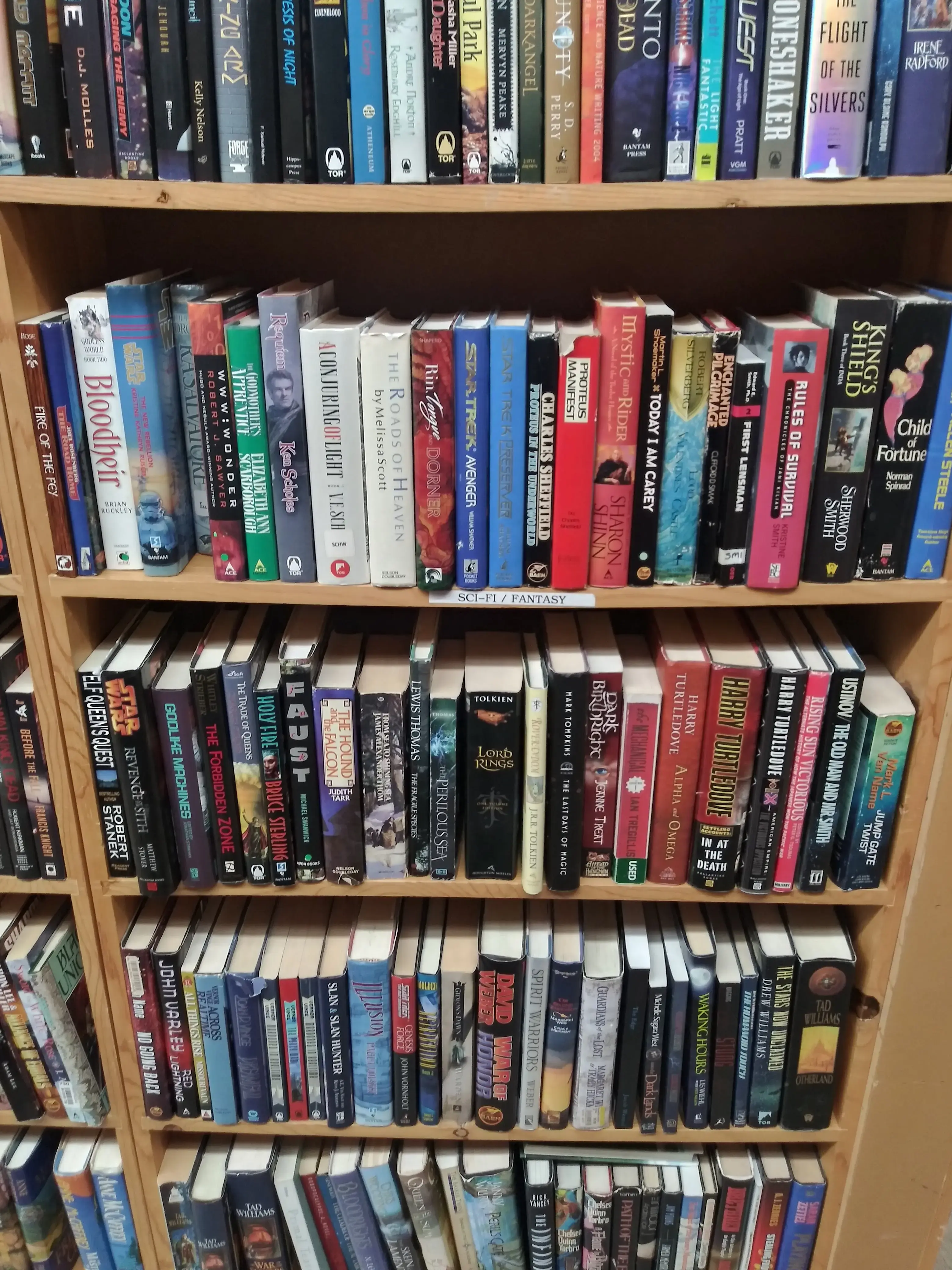 St. Vinnie's - Oakridge Thrift Store - Image 14