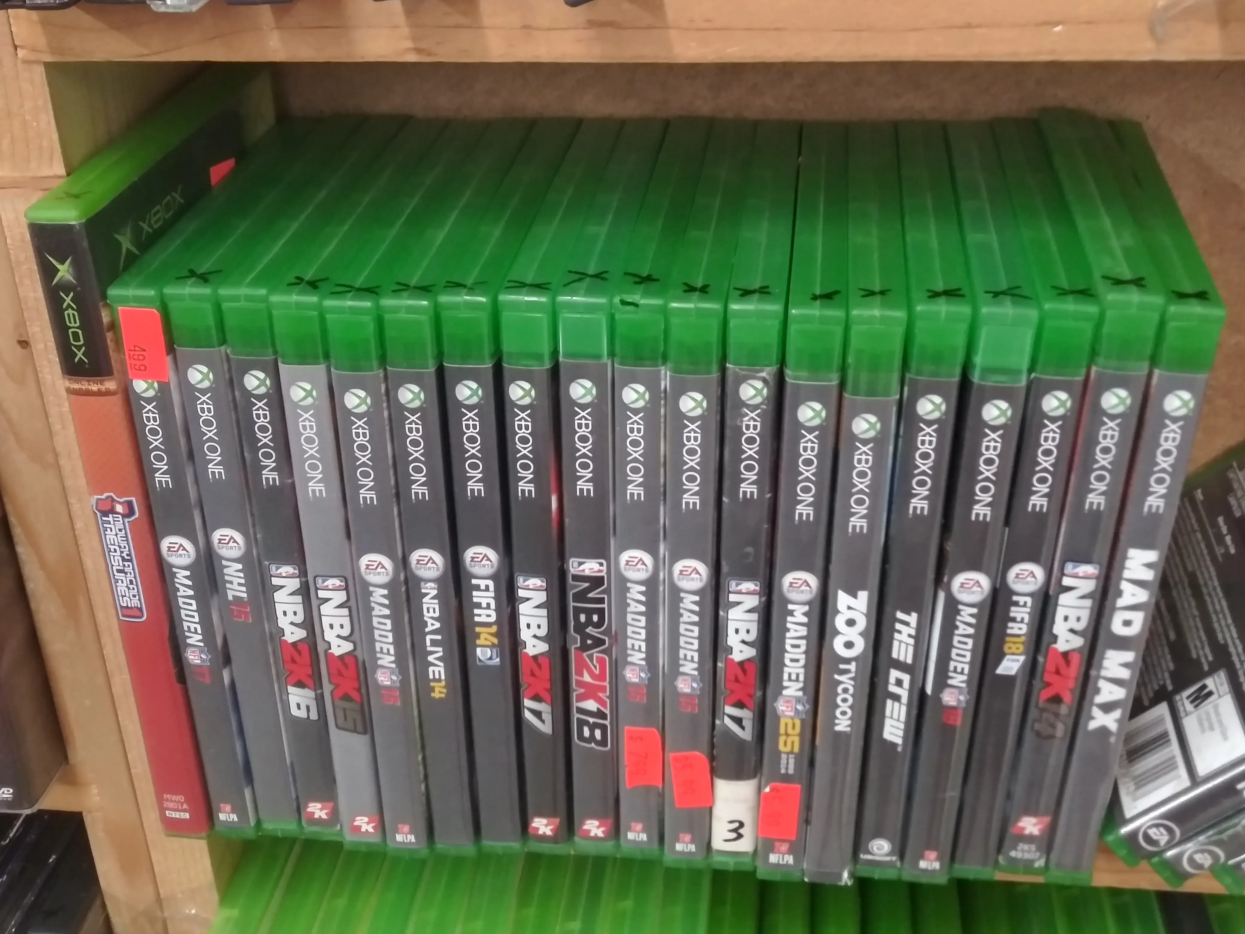 St. Vinnie's - Oakridge Thrift Store thumbnail 16