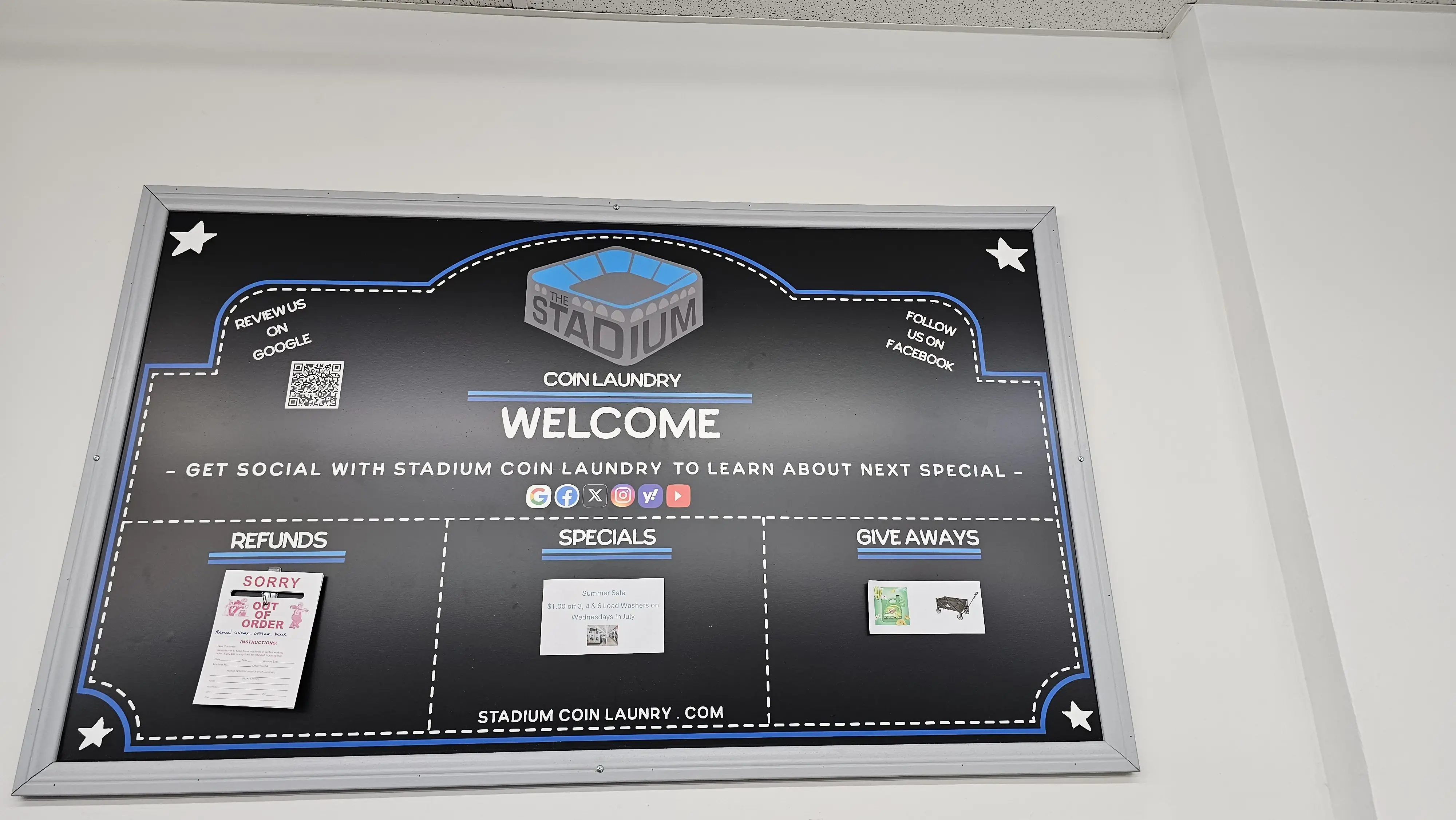 Stadium Coin Laundry - Image 17