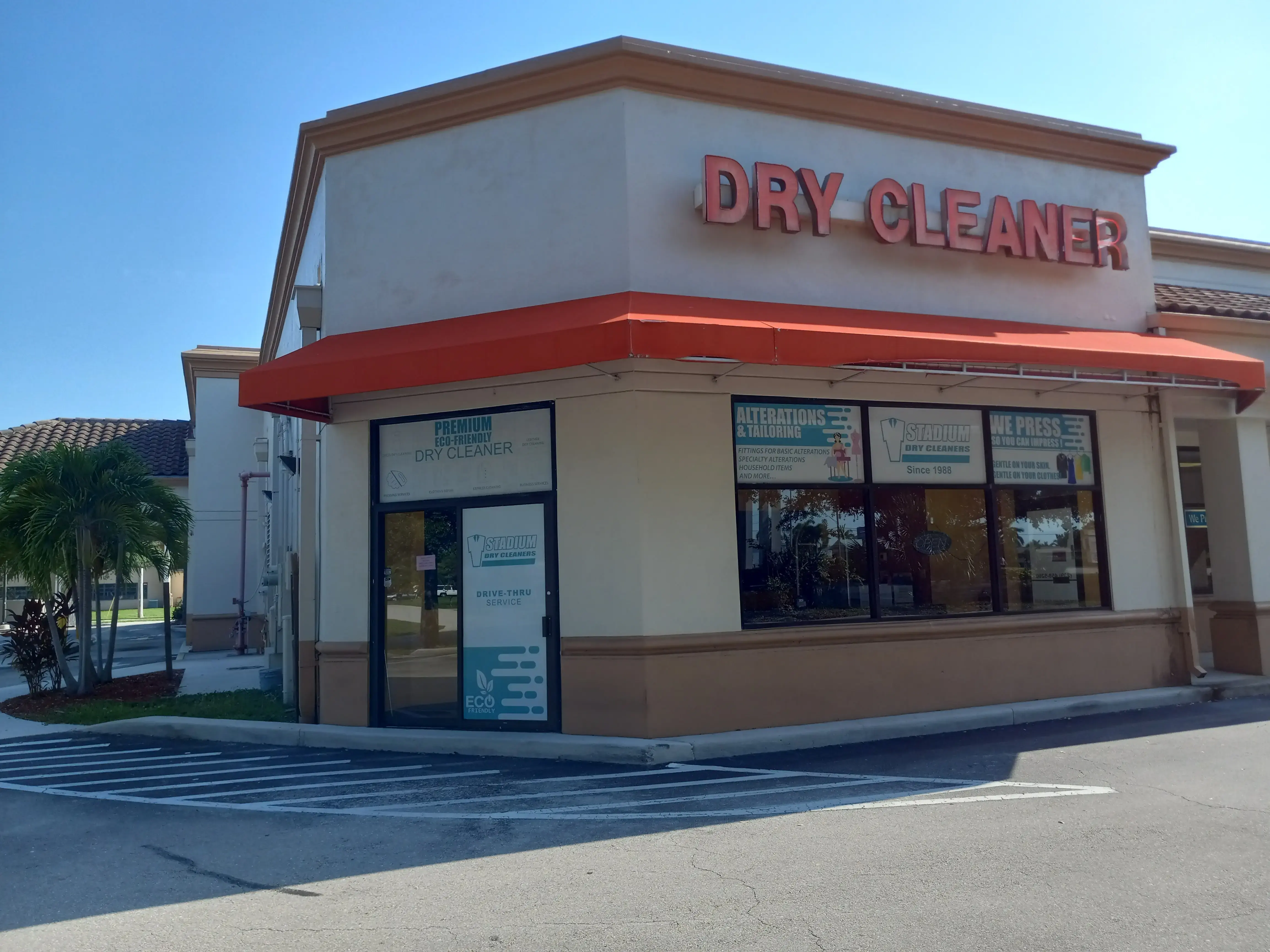 Stadium Dry Cleaners - Image 2