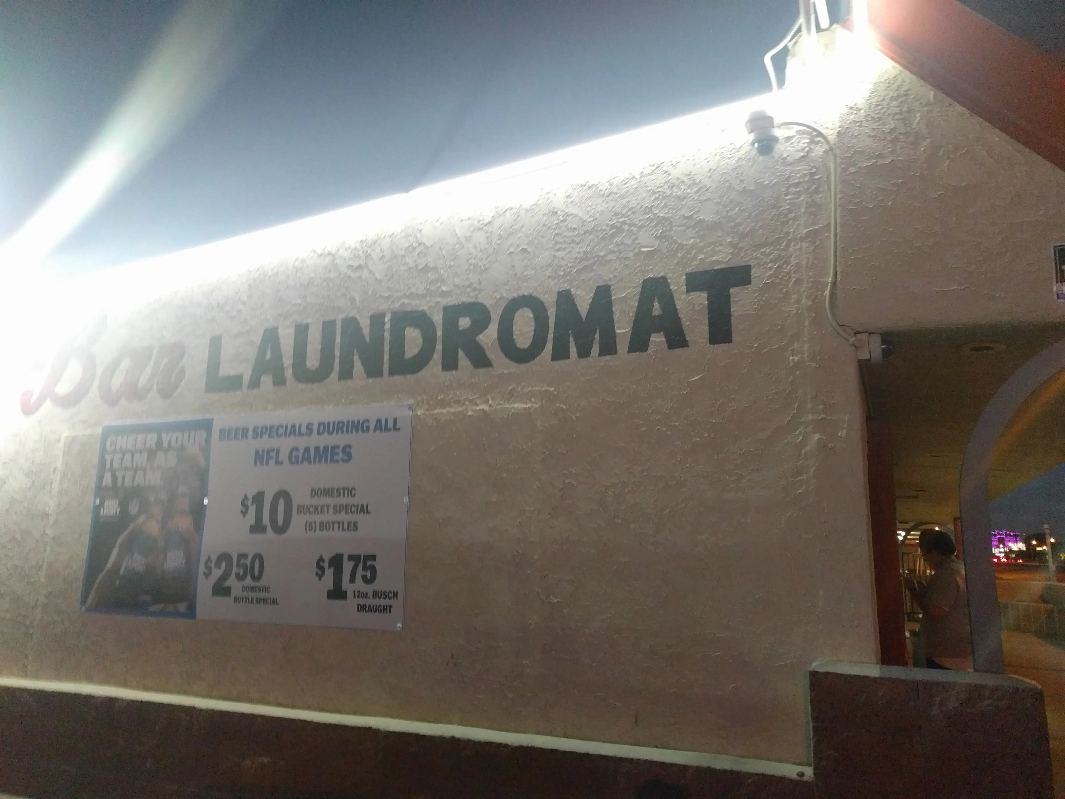 Stadium Saloon And Laundry thumbnail 15