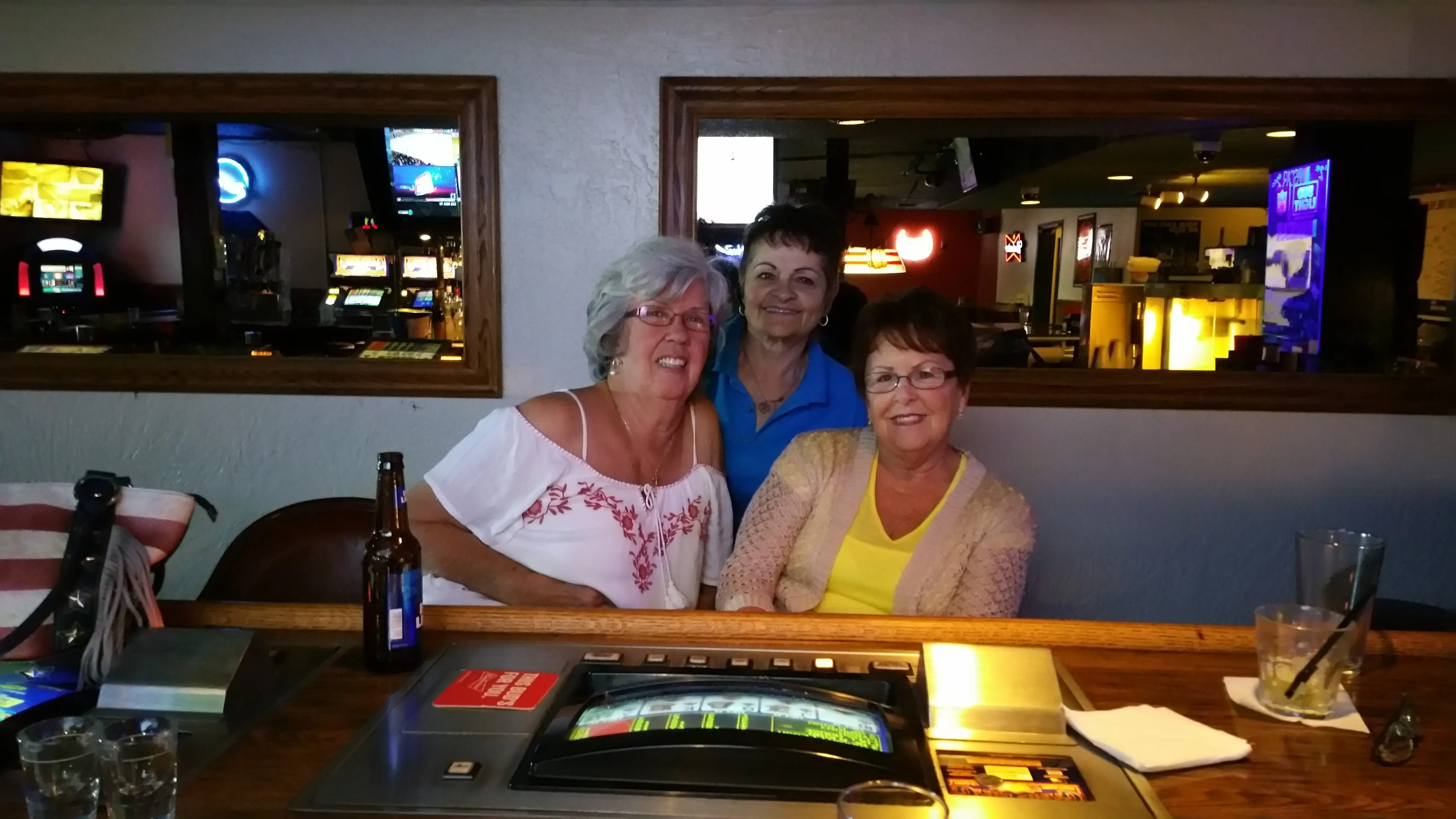 Stadium Saloon And Laundry - Image 2