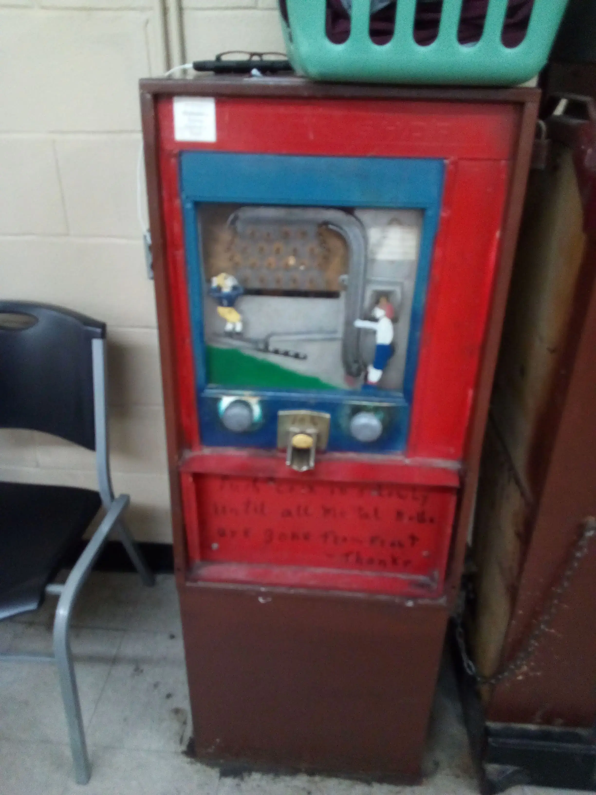 Staffords Coin Laundry & Cleaners - Image 4