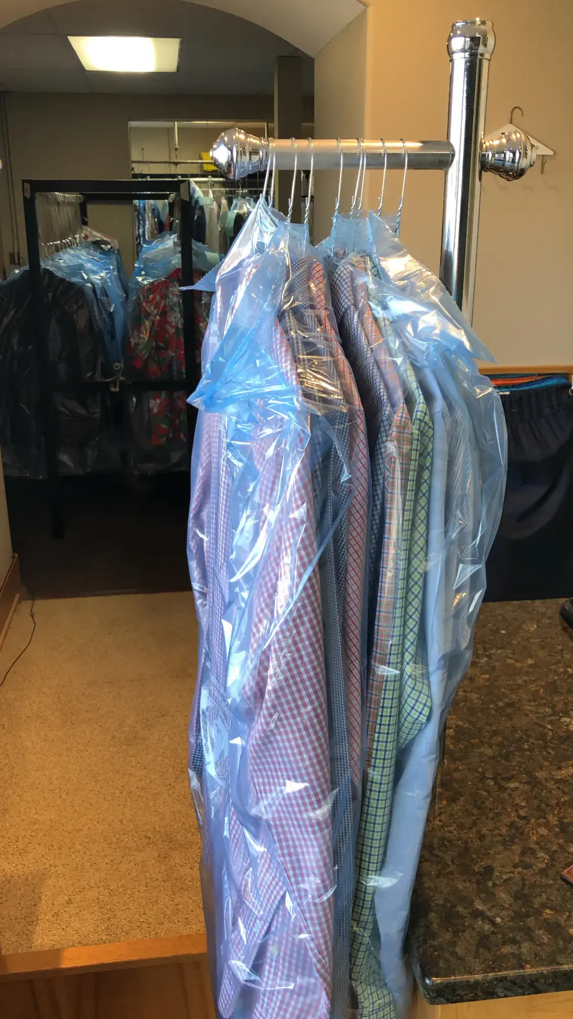 Standale Hi-Tone Drycleaning thumbnail 18