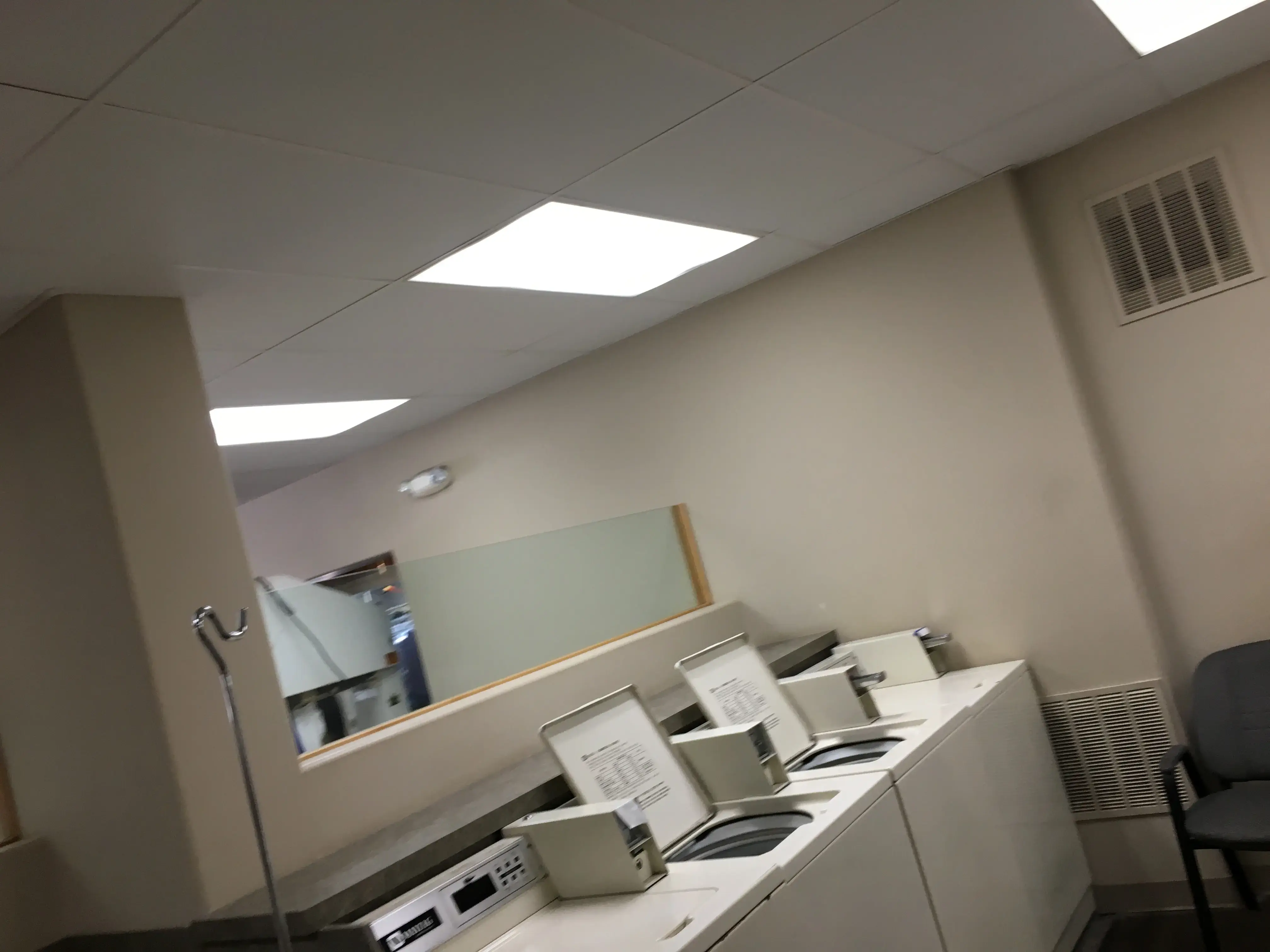 Standale Hi-Tone Drycleaning - Image 6