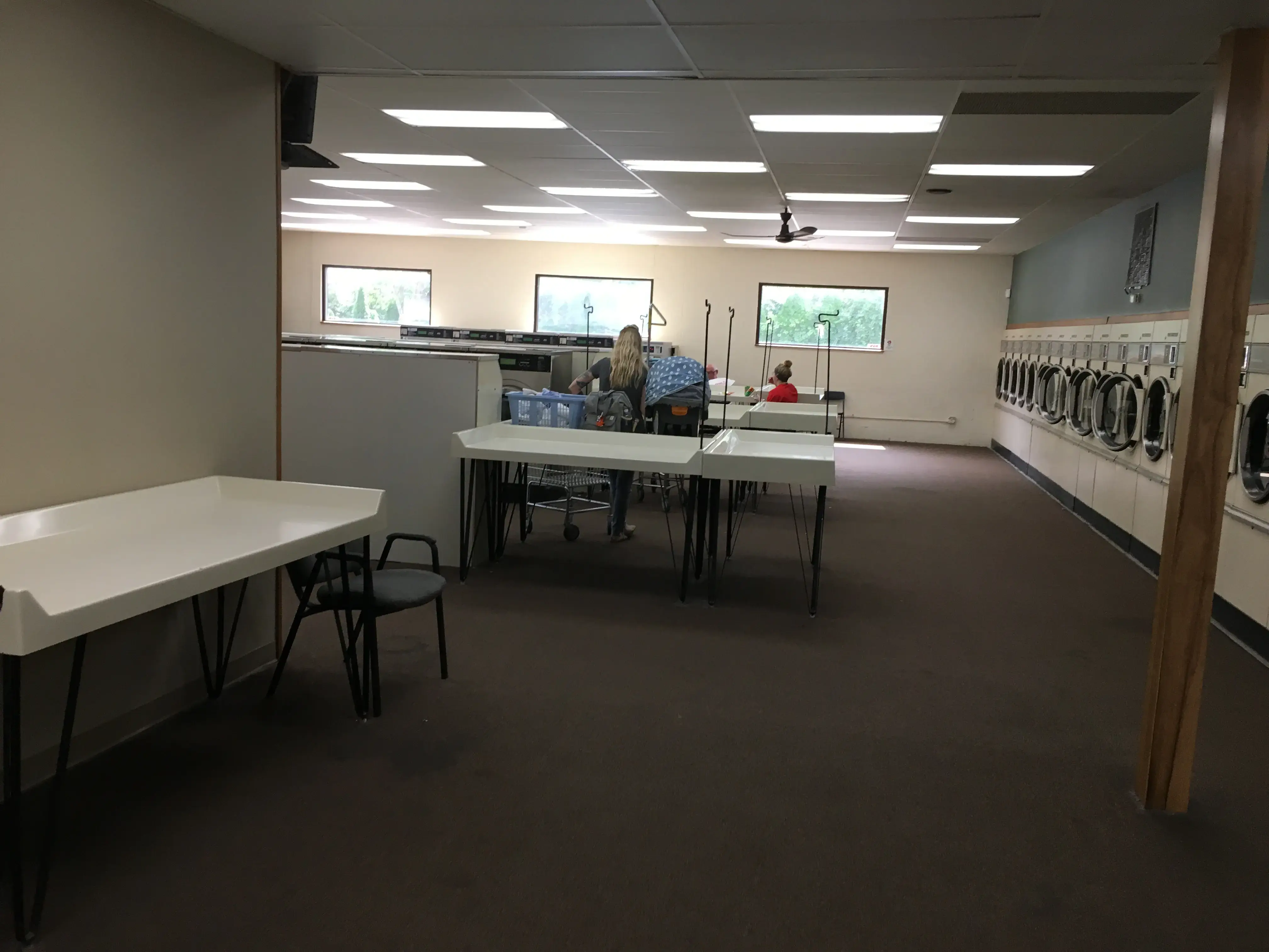 Standale Hi-Tone Drycleaning - Image 8