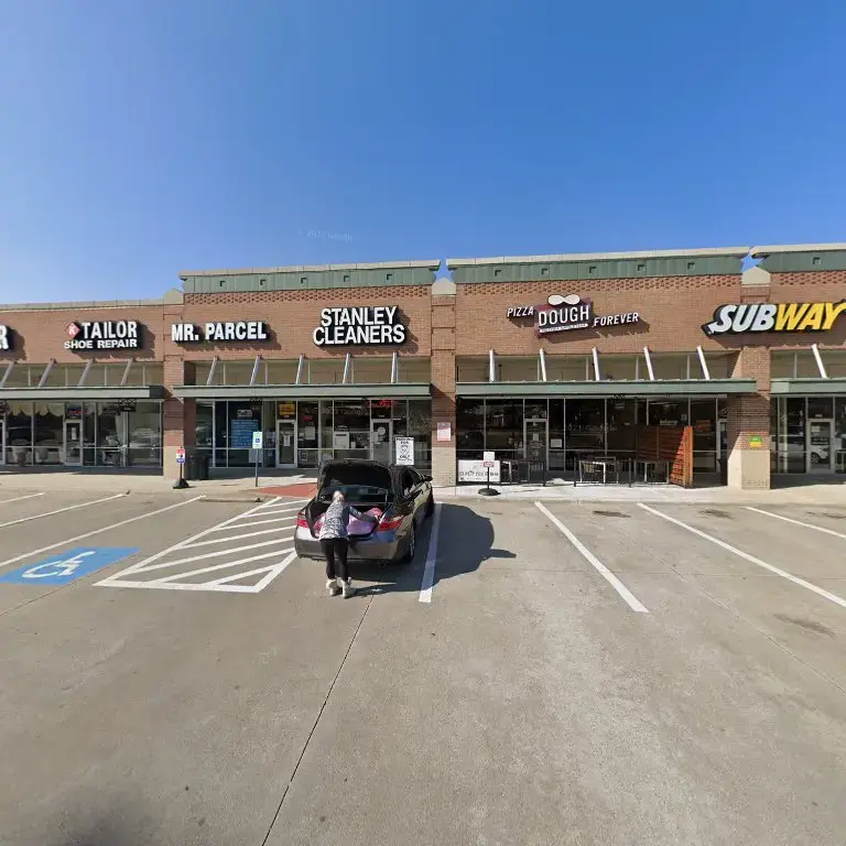 StanLey Cleaners & Laundry thumbnail 5
