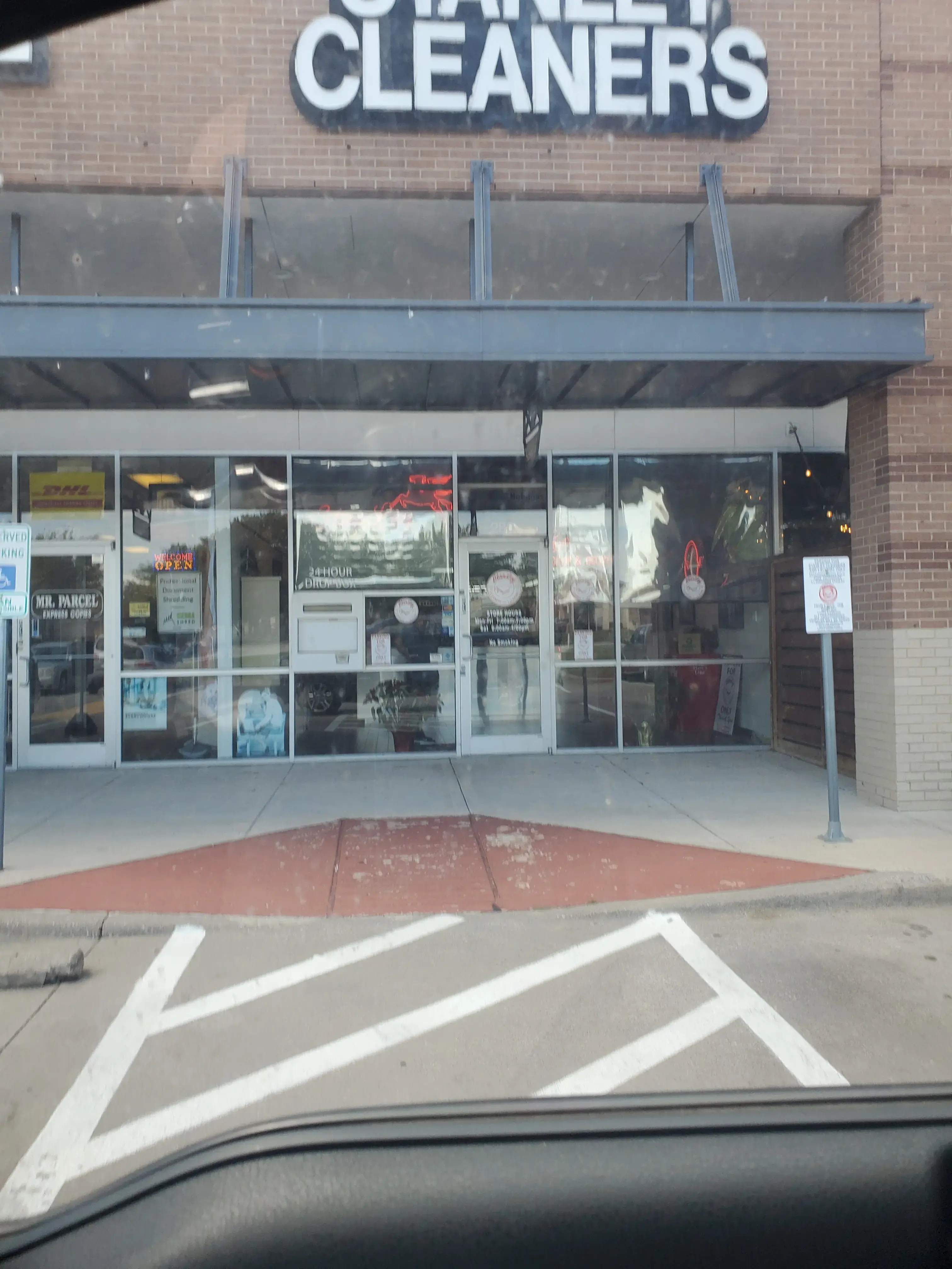 StanLey Cleaners & Laundry - Image 2