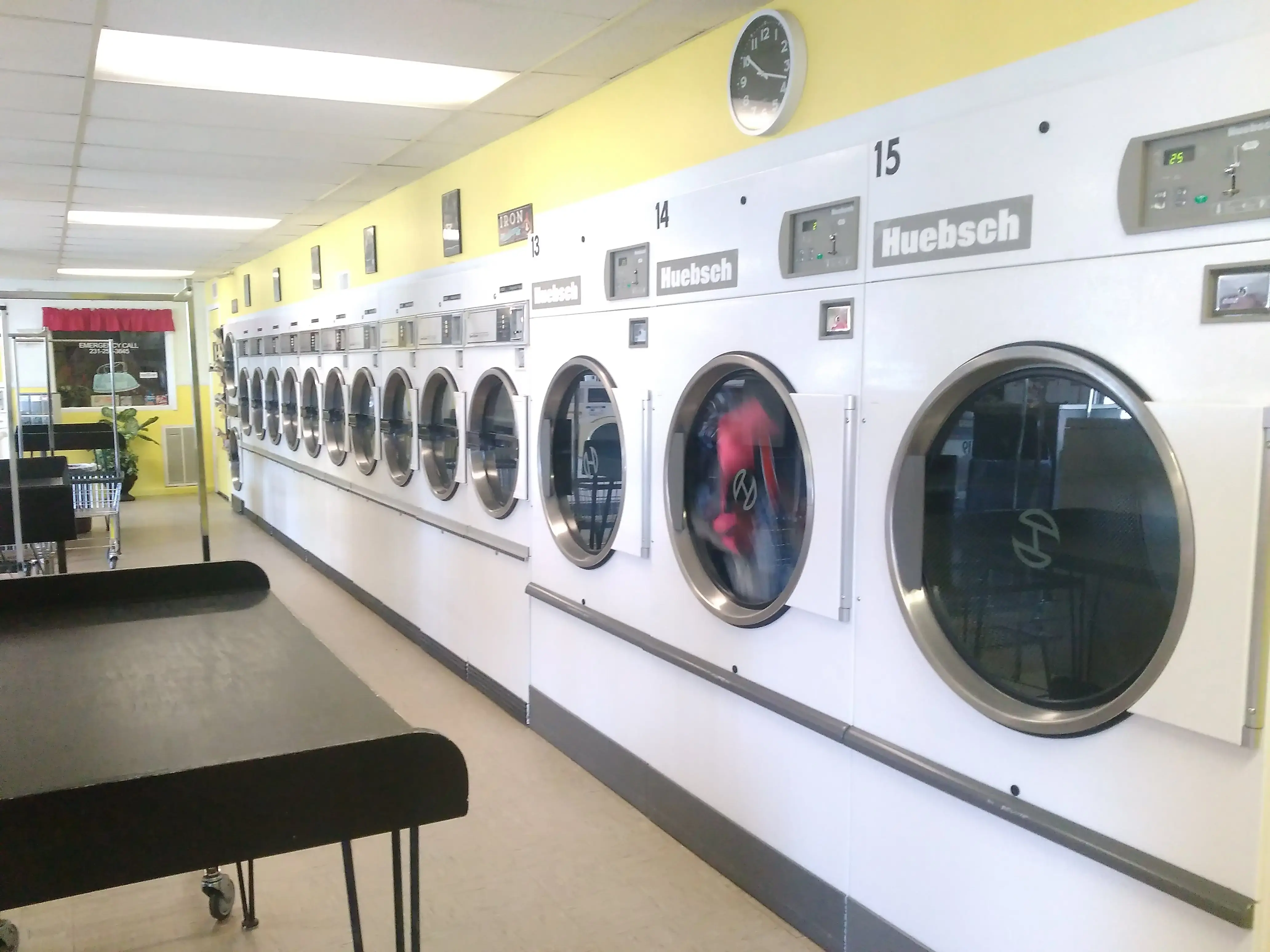 Stanton Laundromat thumbnail 2