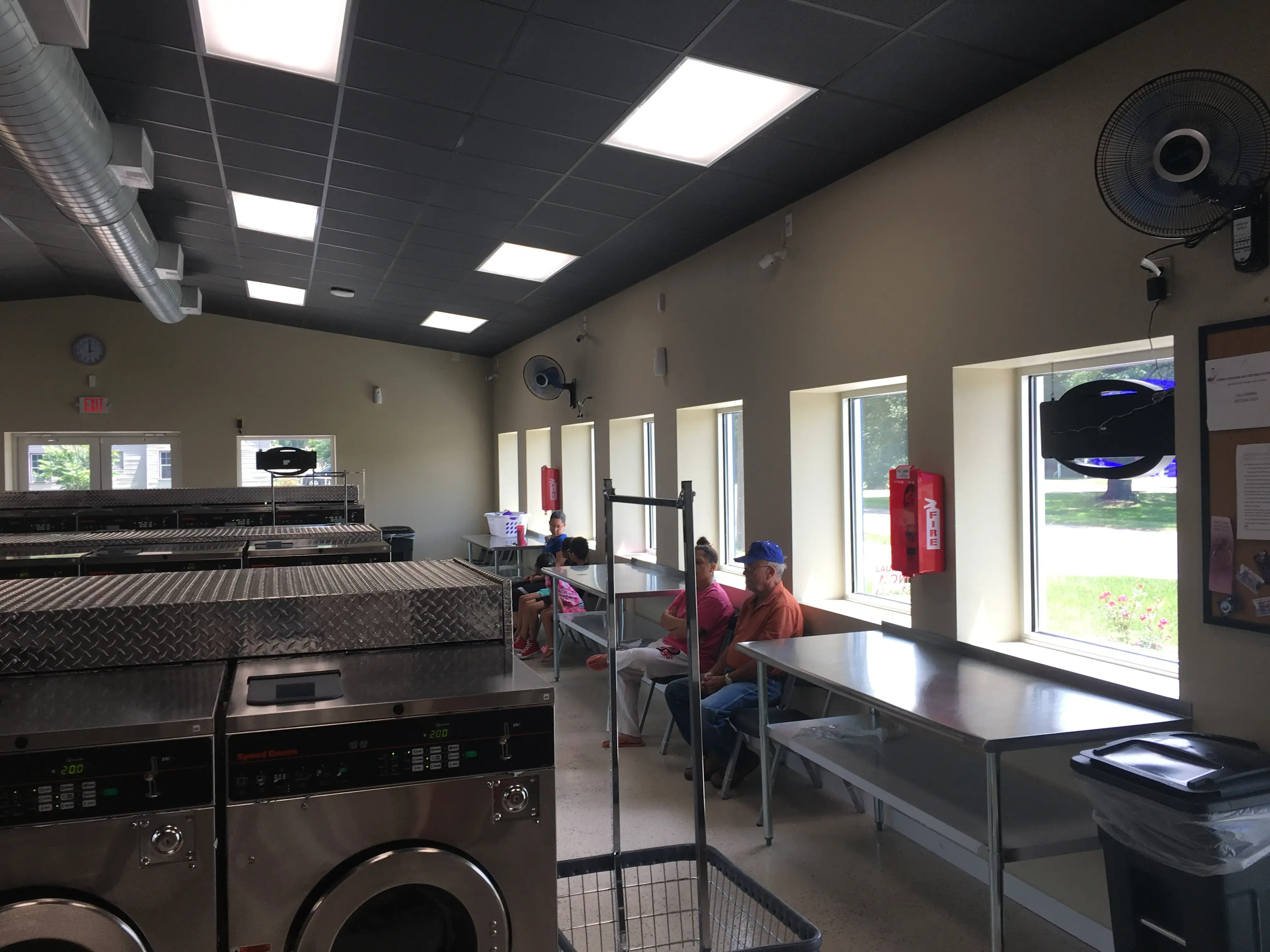 Star 35 Laundry thumbnail 20