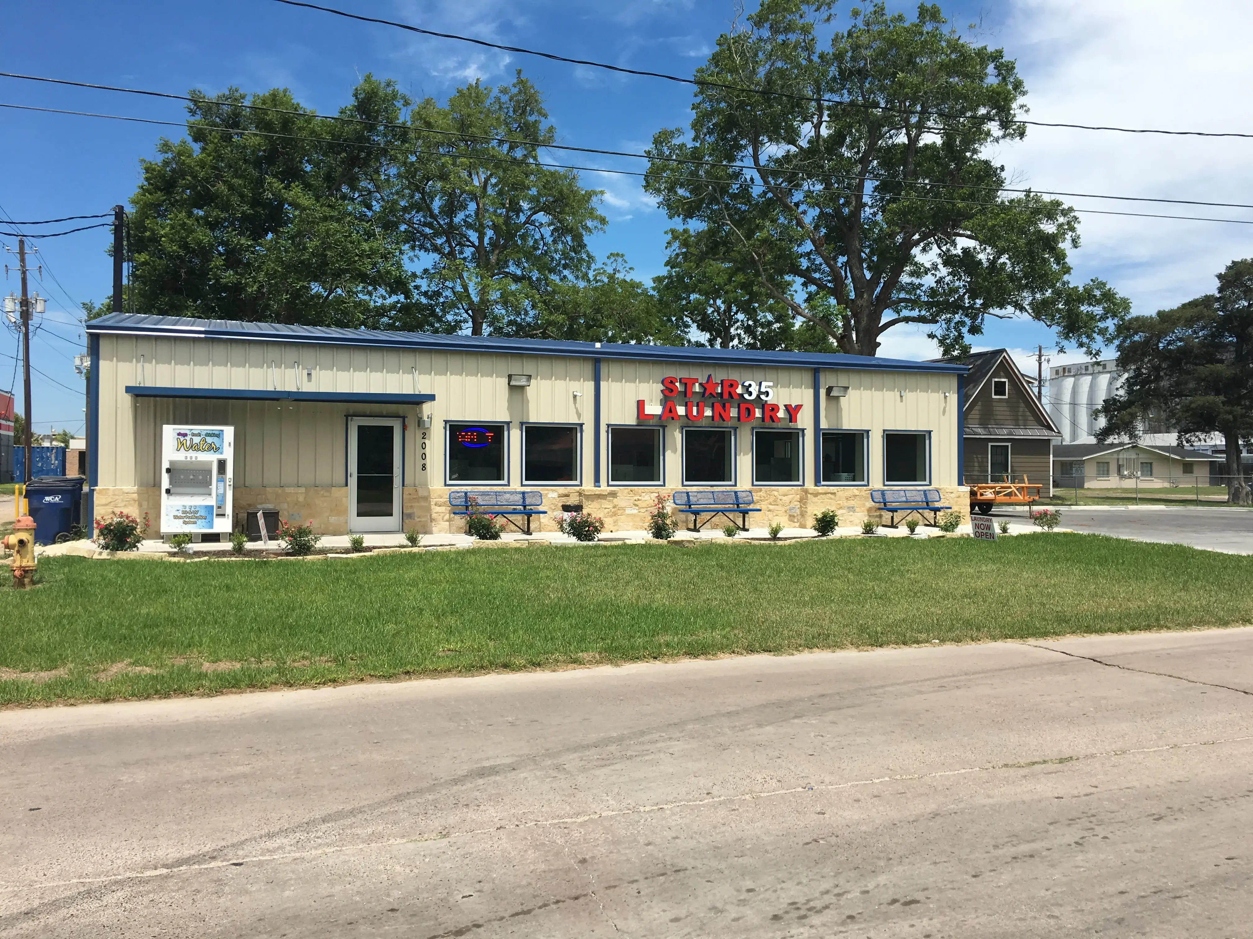 Star 35 Laundry - Image 7