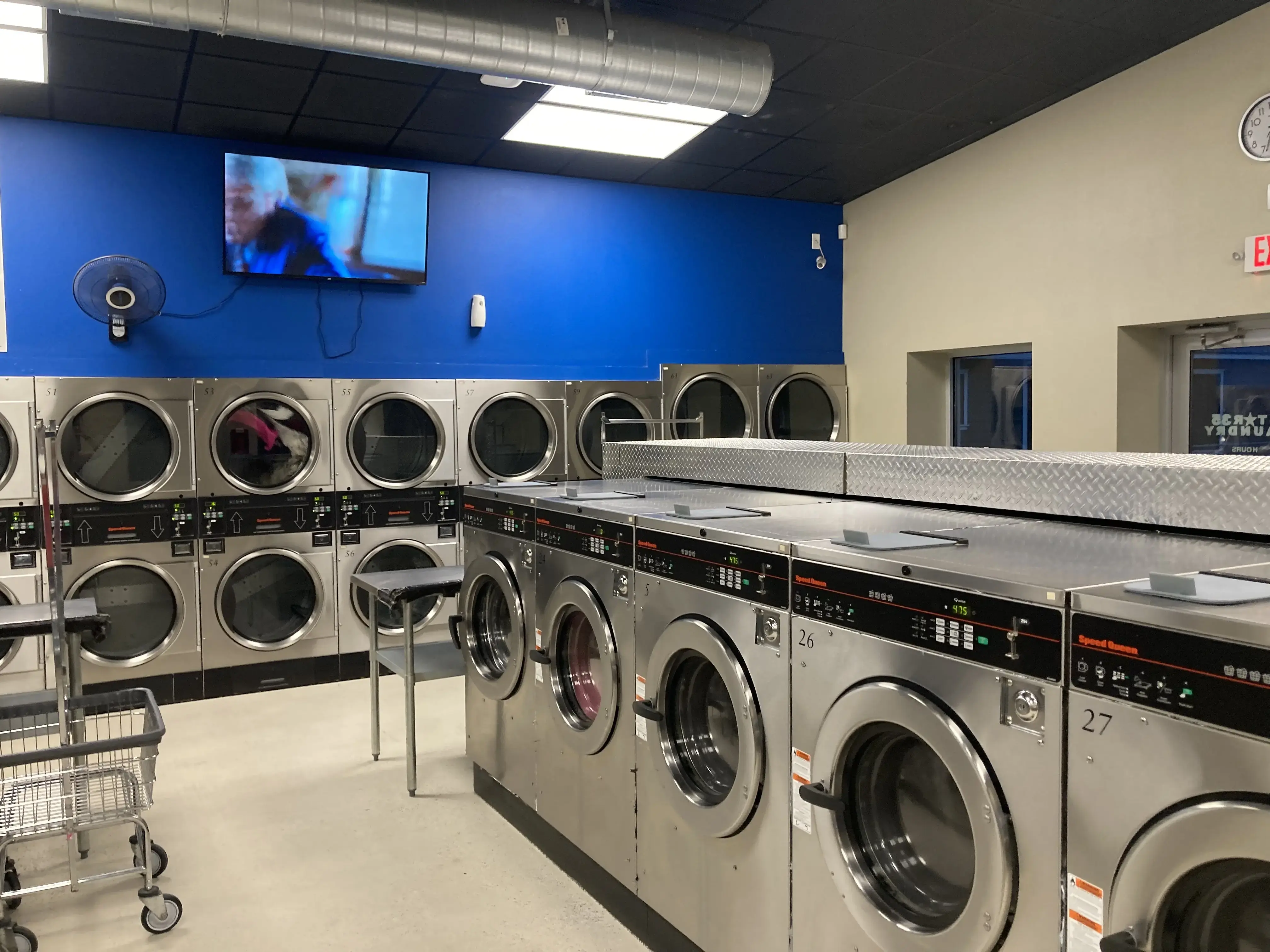 Star 35 Laundry - Image 3