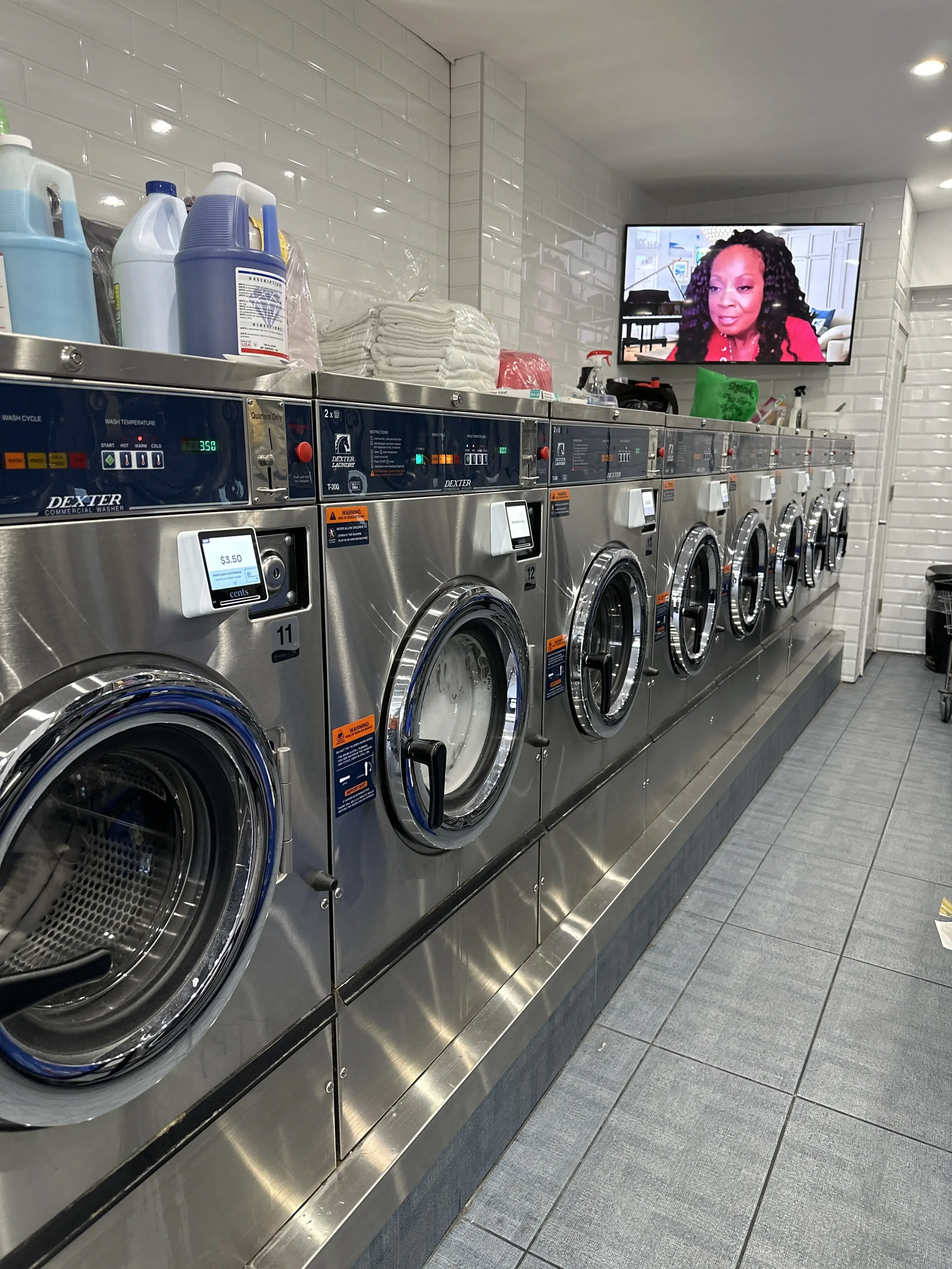 Star Laundromats thumbnail 12