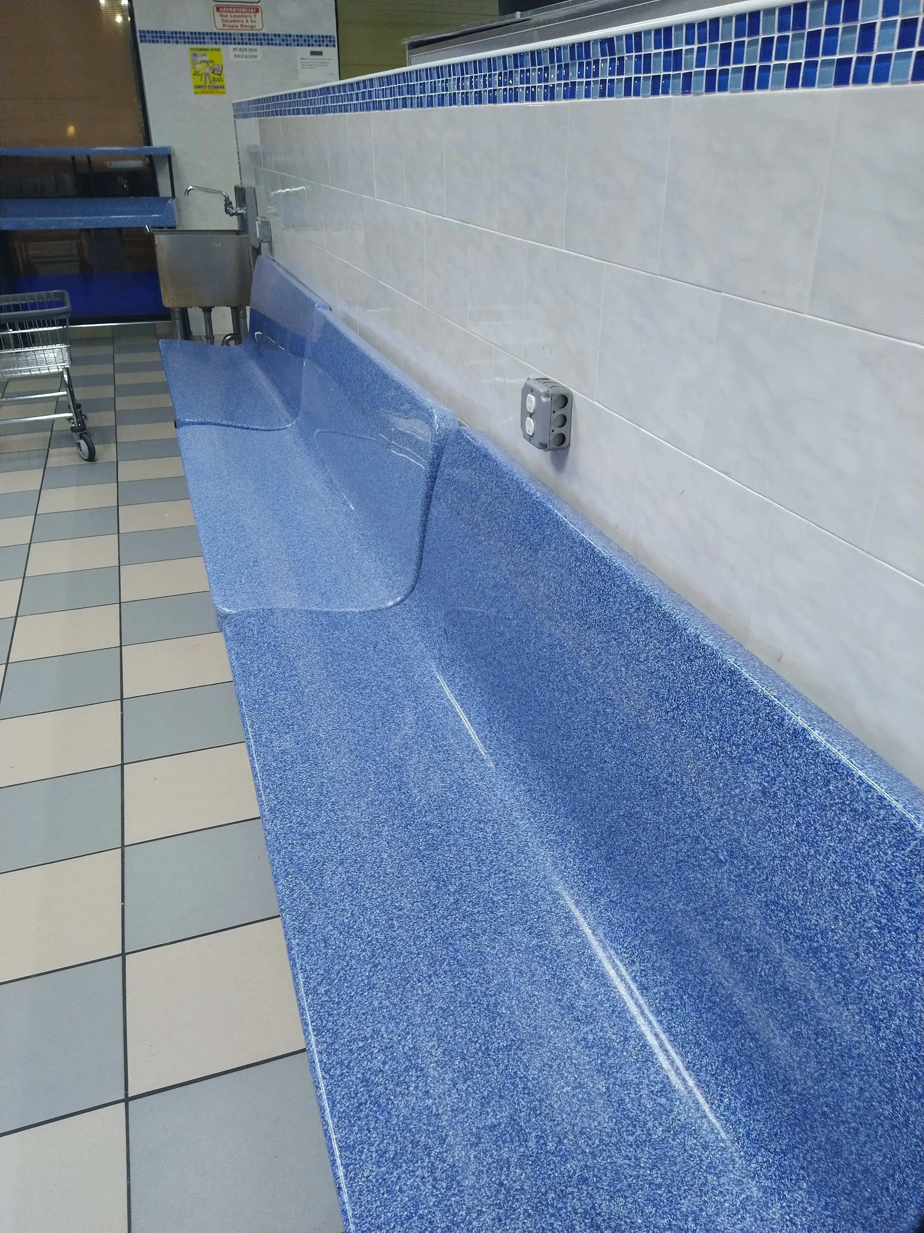 Star Laundromats - Image 17