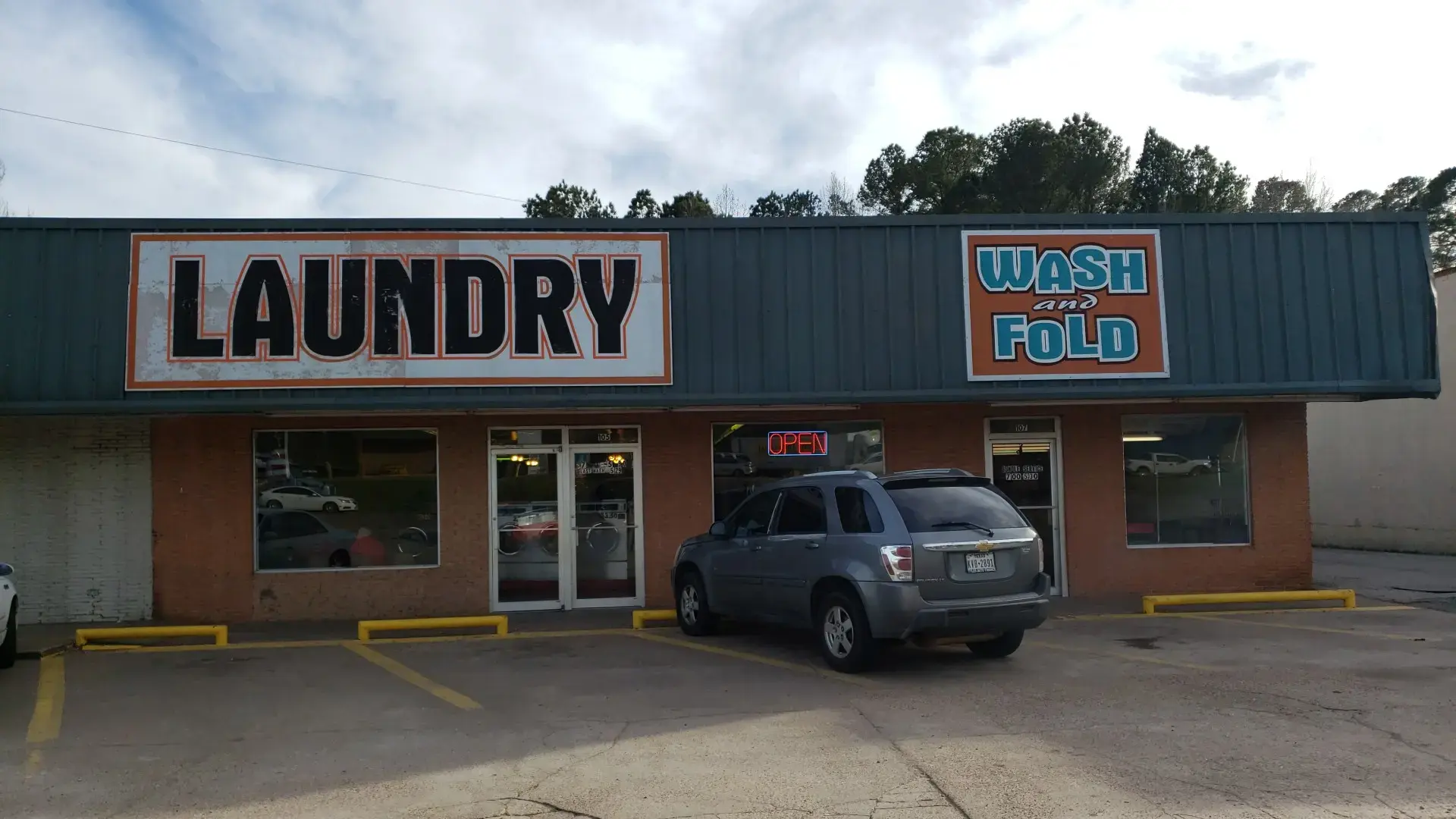 Star Laundry and Wash & Fold Delivery Service thumbnail 7