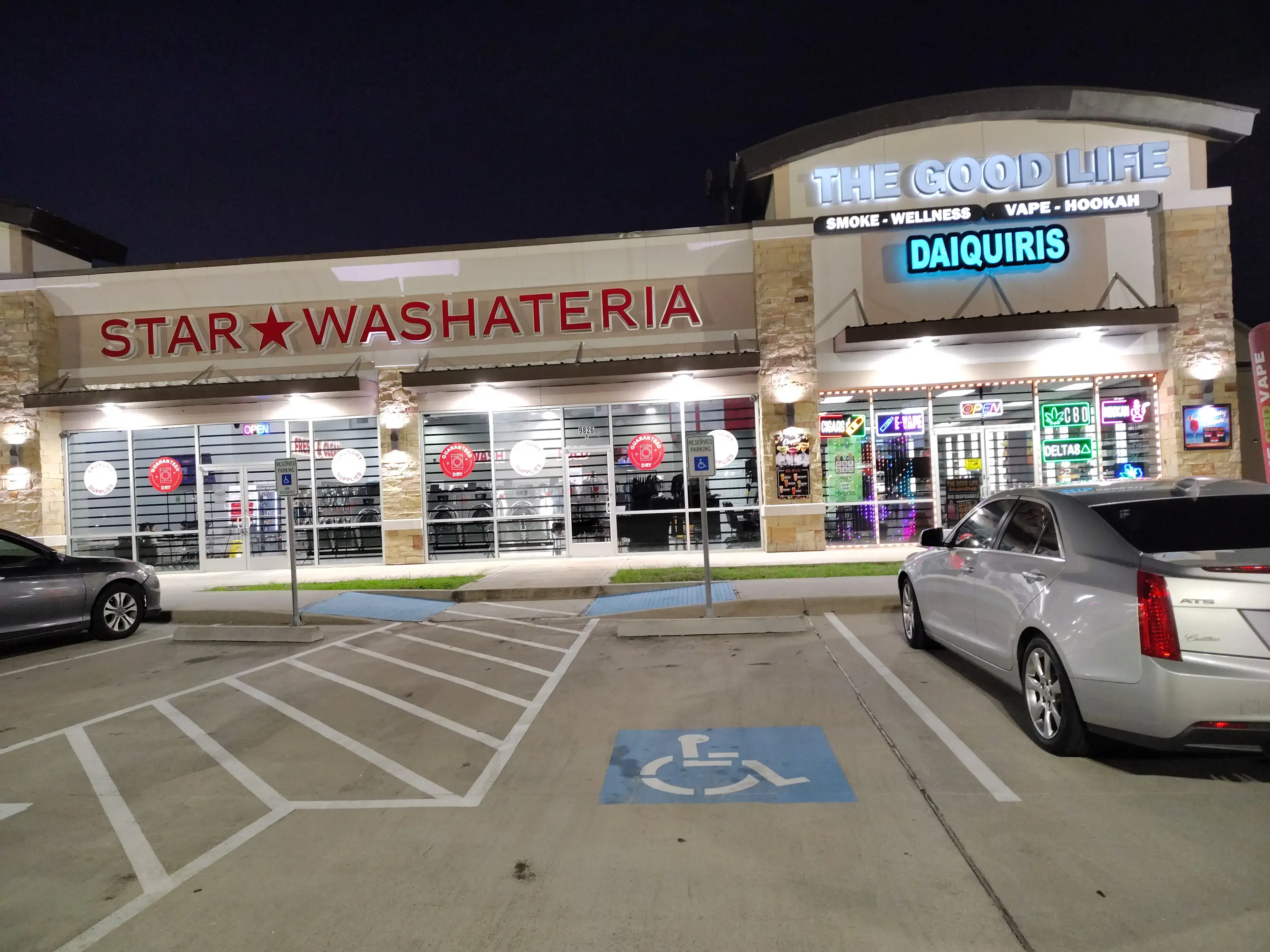 Star Washateria - Image 2