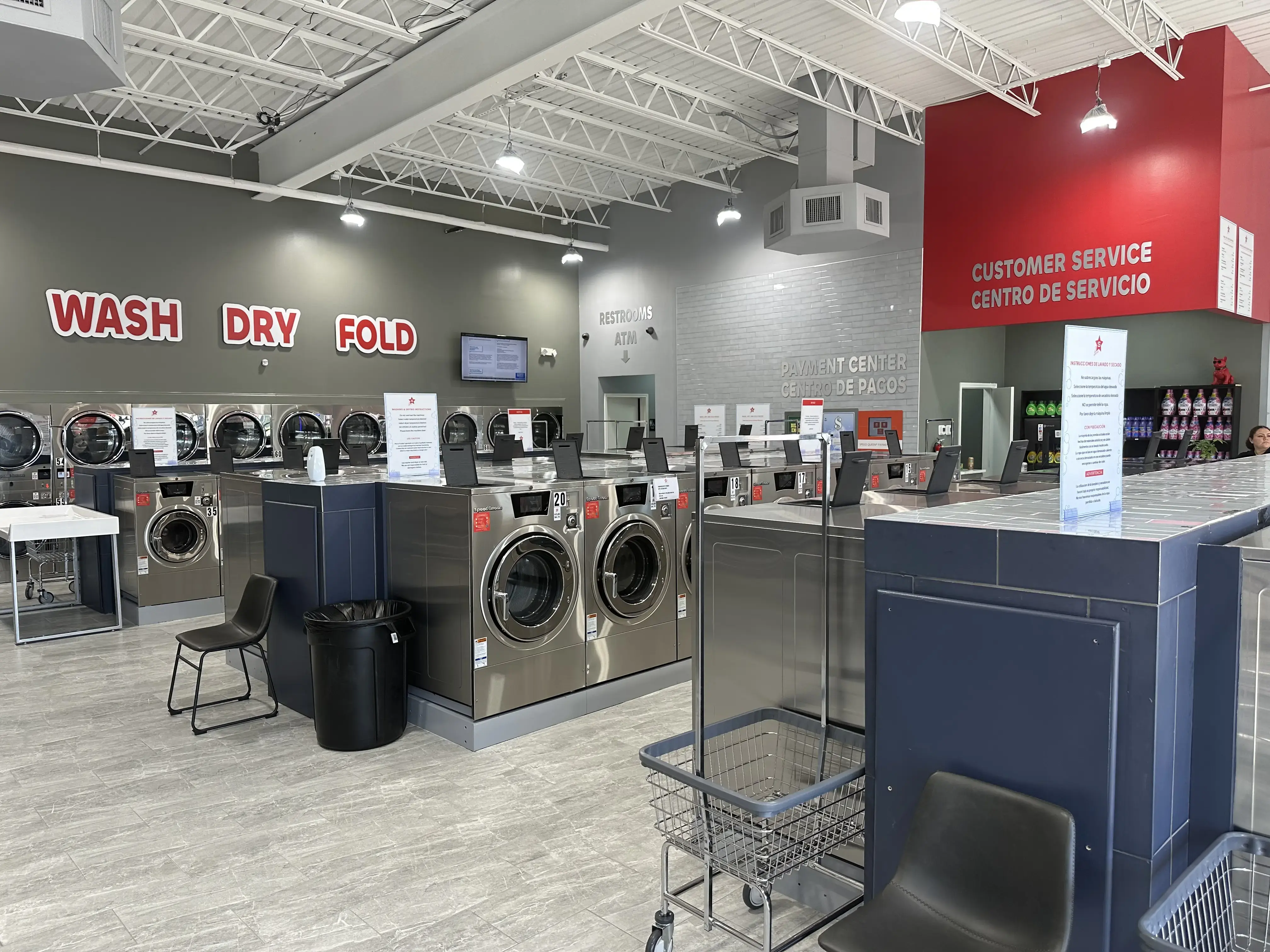 Star Washateria - Image 11