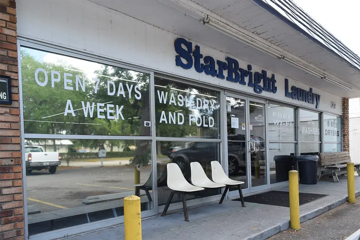 StarBright Laundry thumbnail 6
