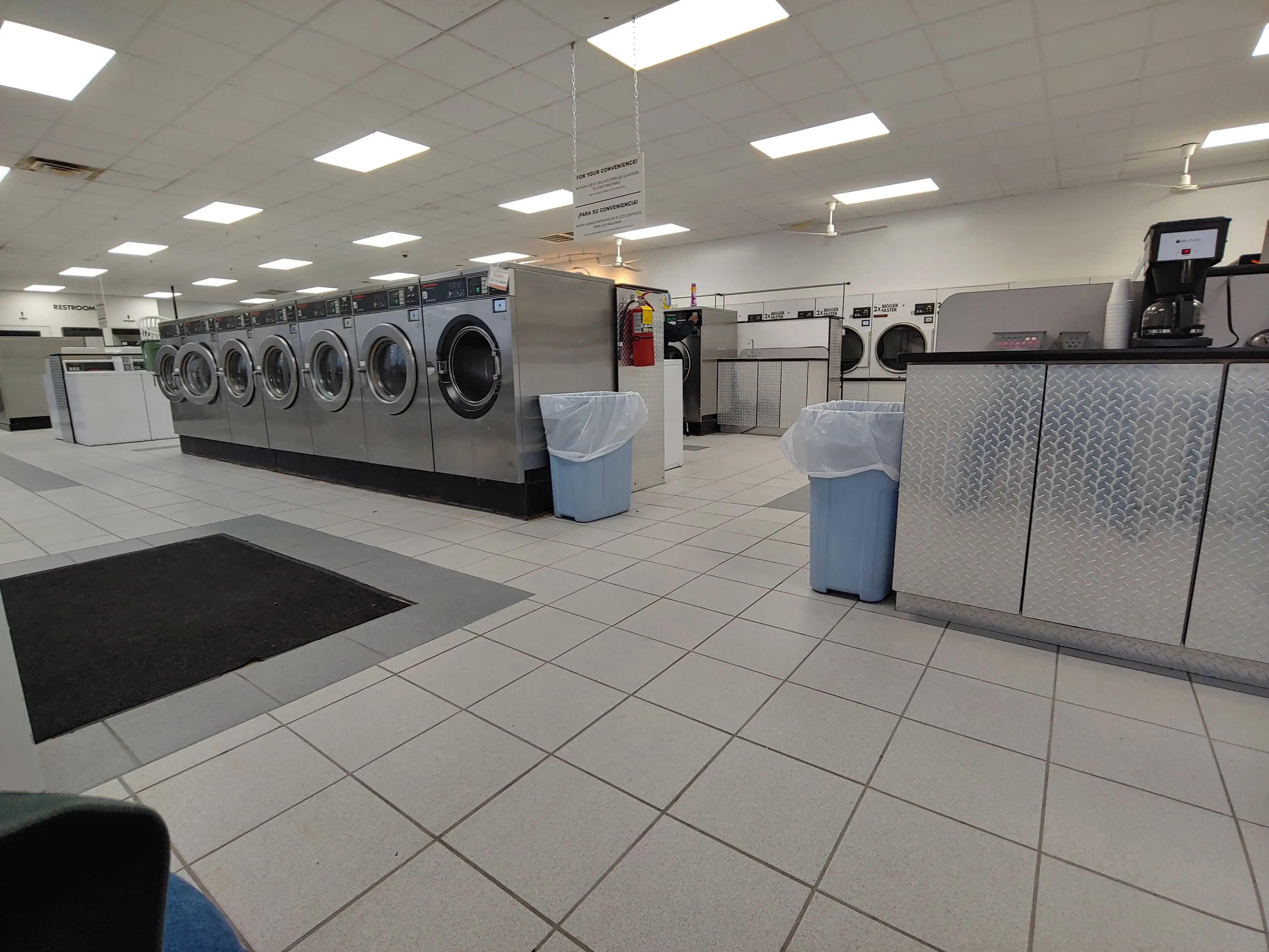 Starcrest Cleaners thumbnail 2