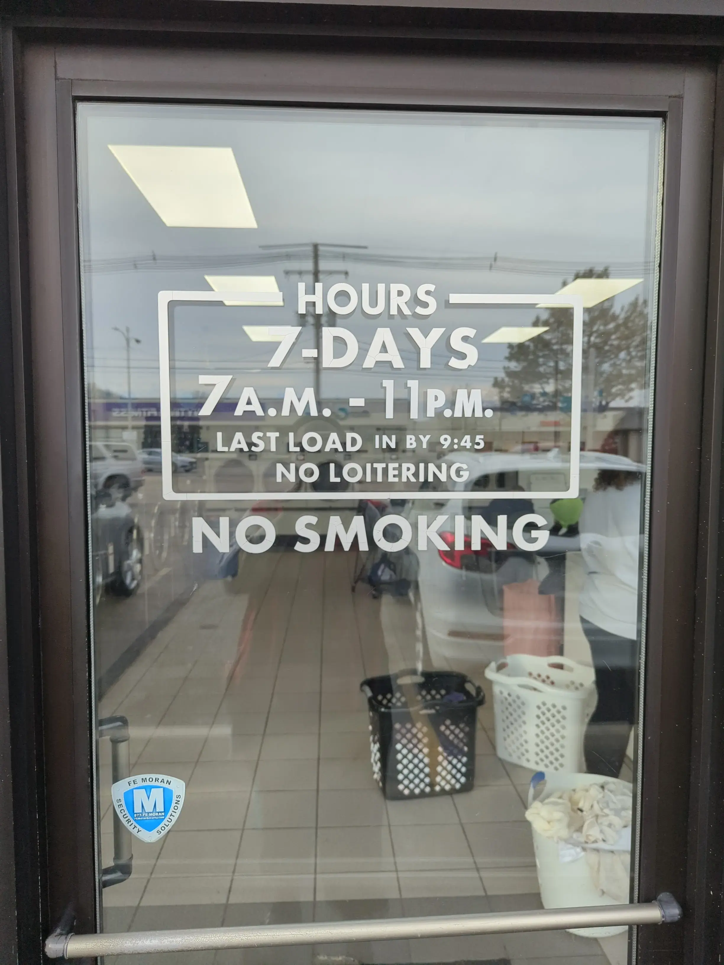 Starcrest Cleaners thumbnail 4