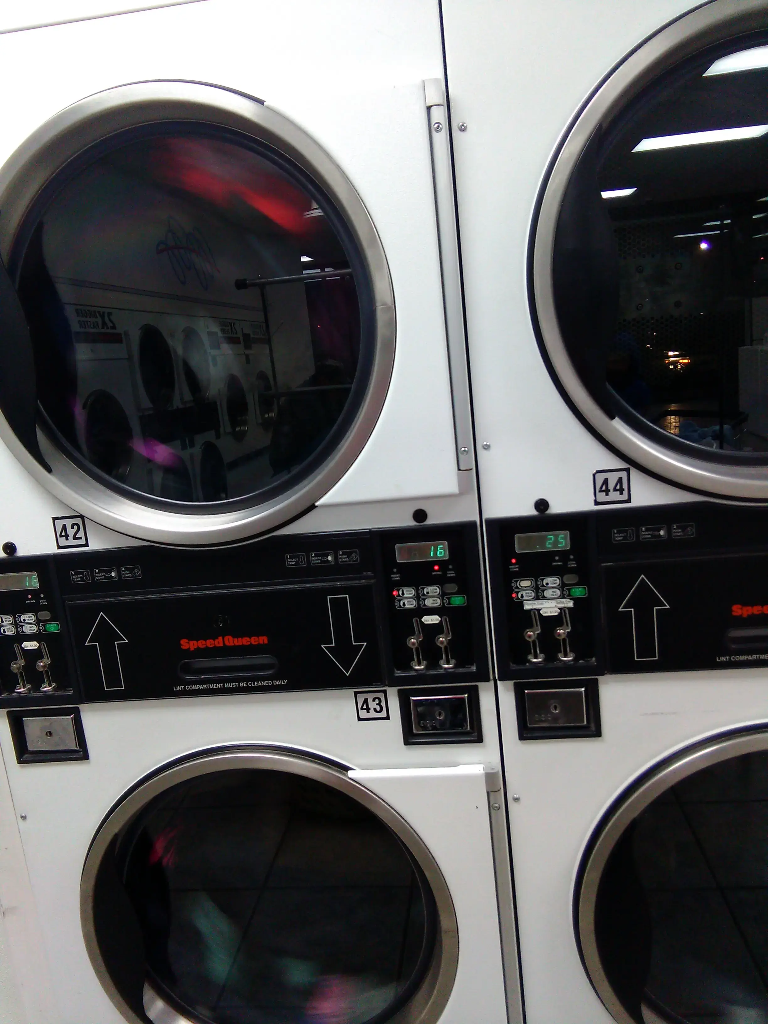 Starcrest Cleaners - Image 14