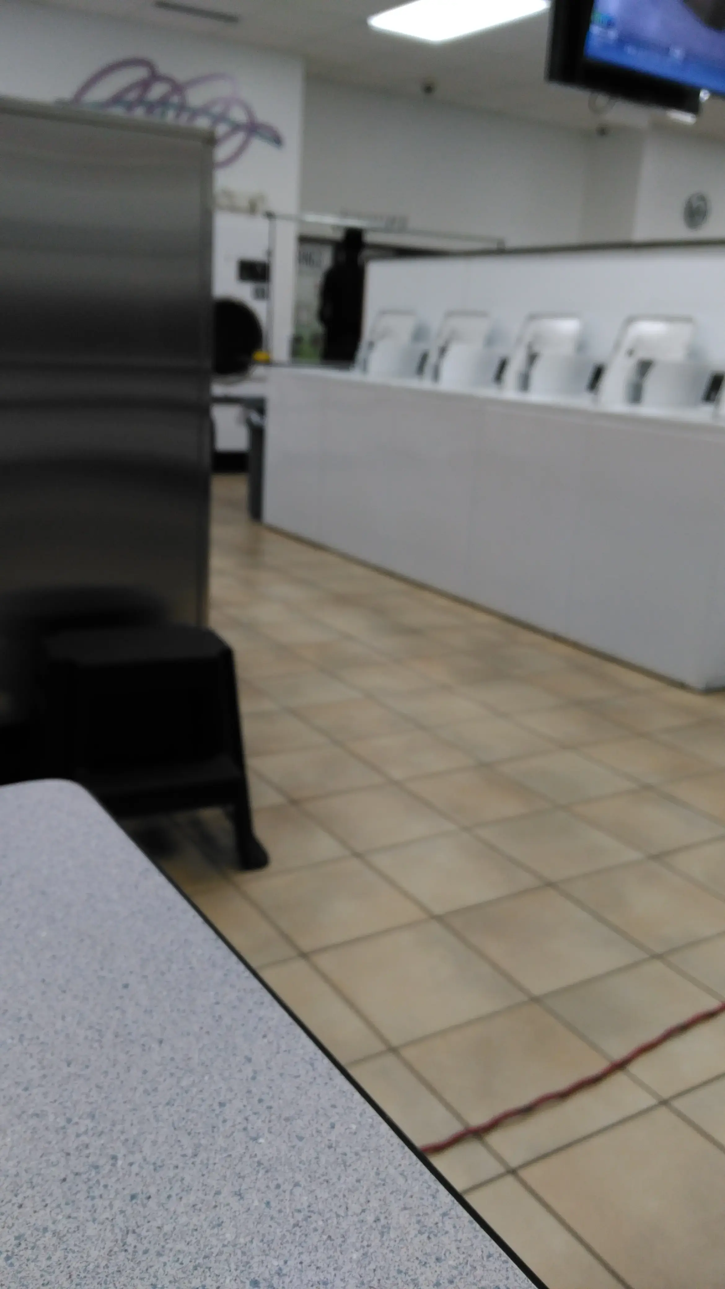 Starcrest Cleaners & Laundry Center - Image 3