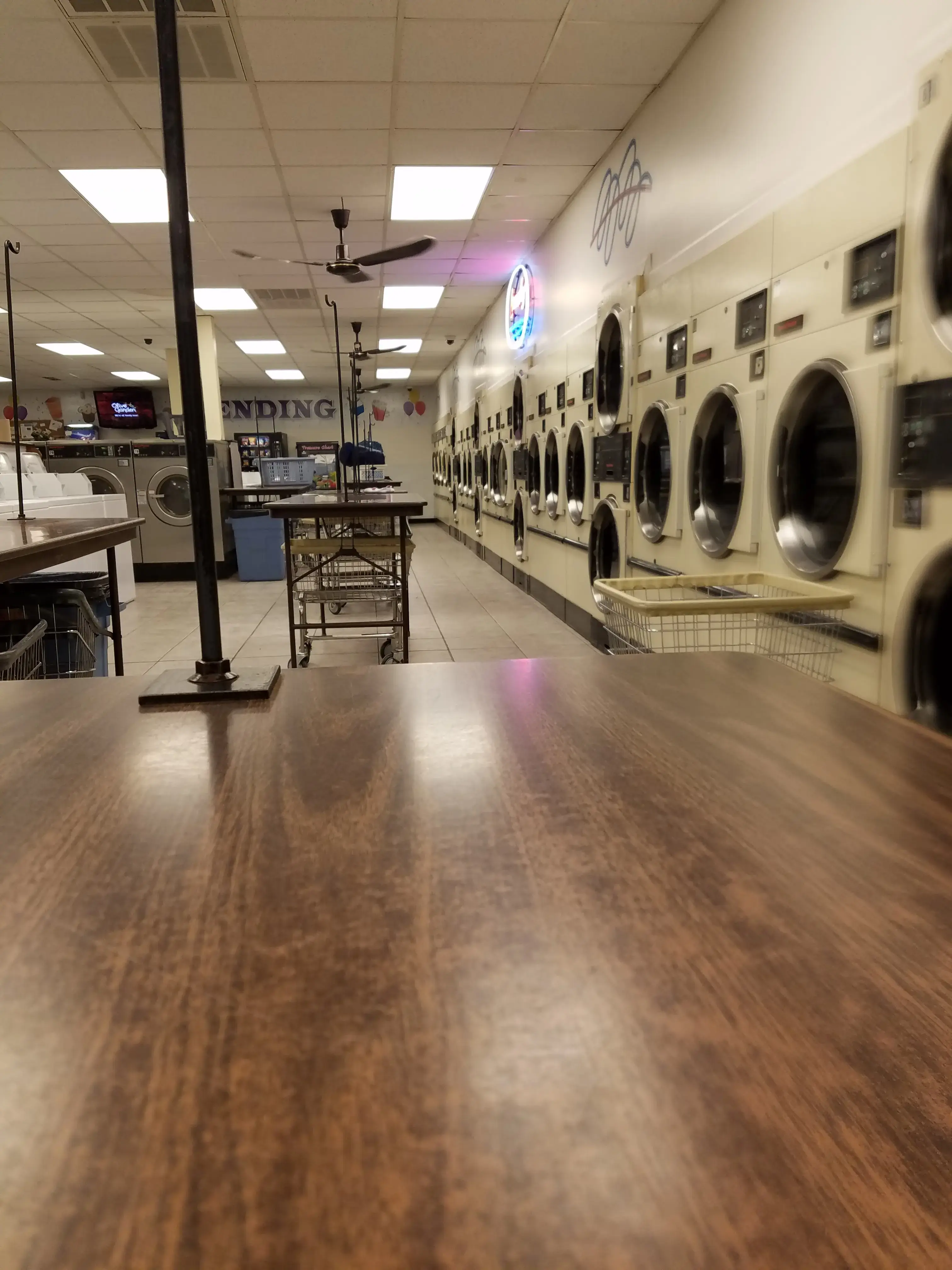 Starcrest Cleaners thumbnail 17
