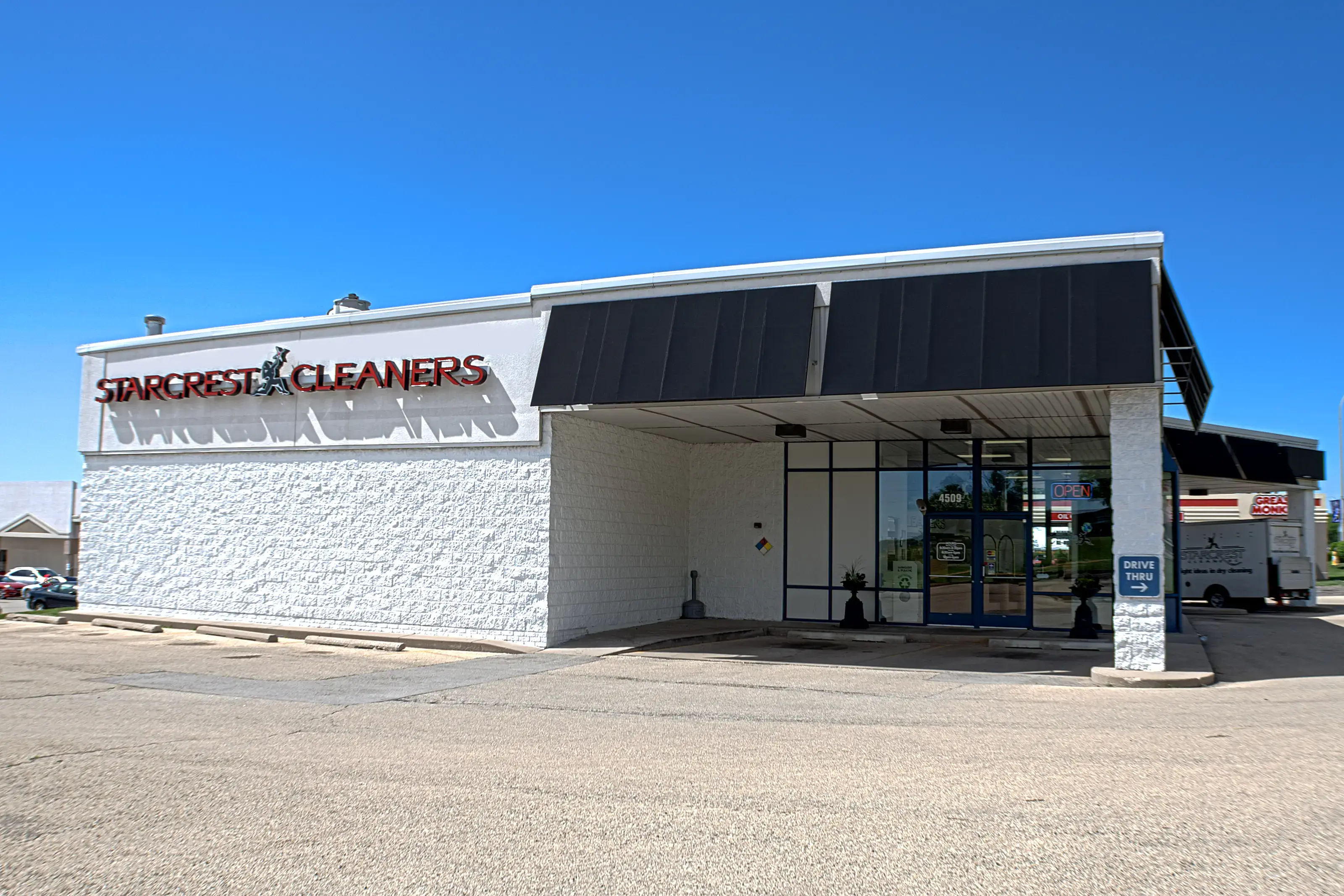 Starcrest Cleaners - Image 12