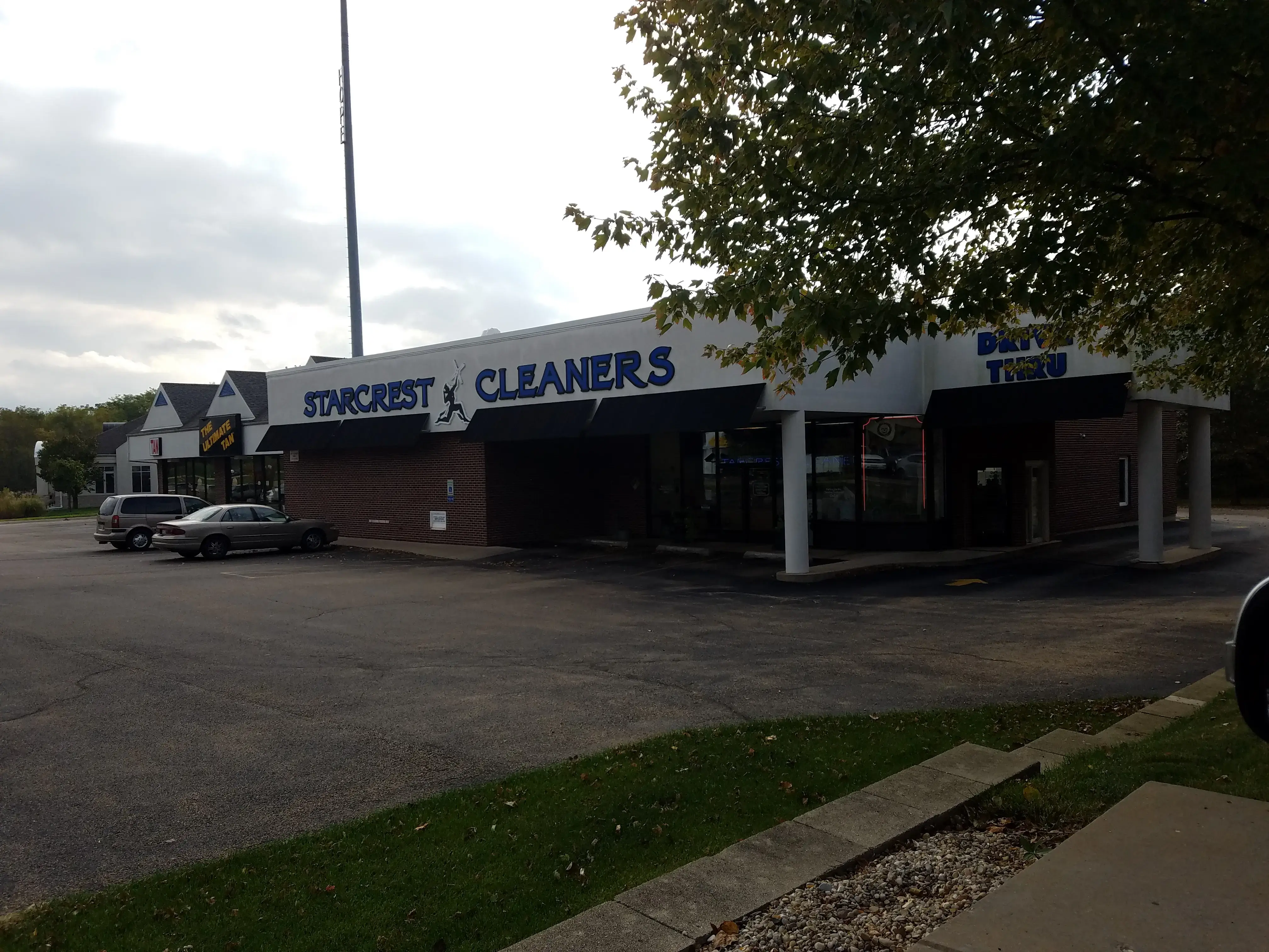 Starcrest Cleaners thumbnail 8
