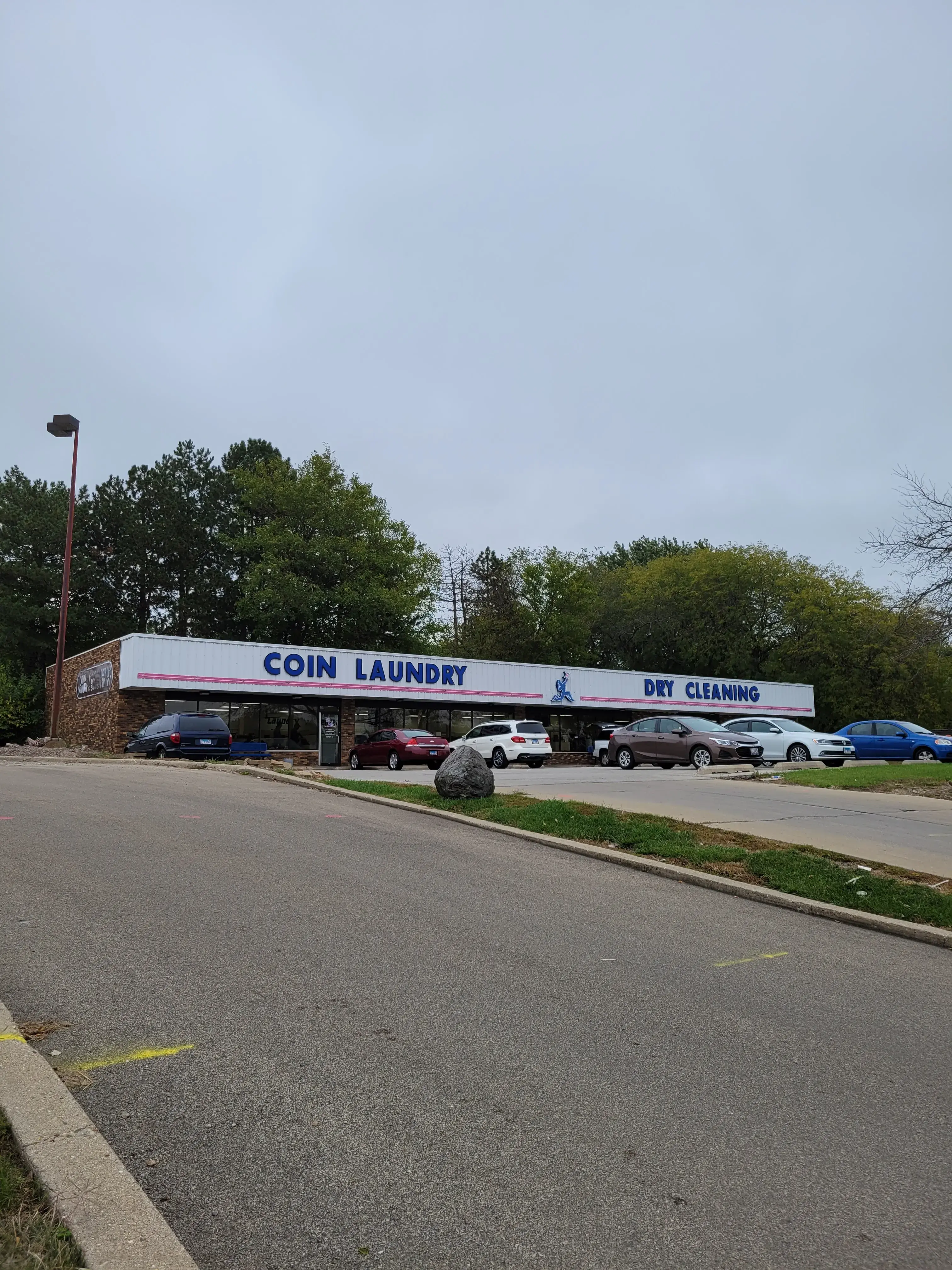 Starcrest Cleaners thumbnail 18