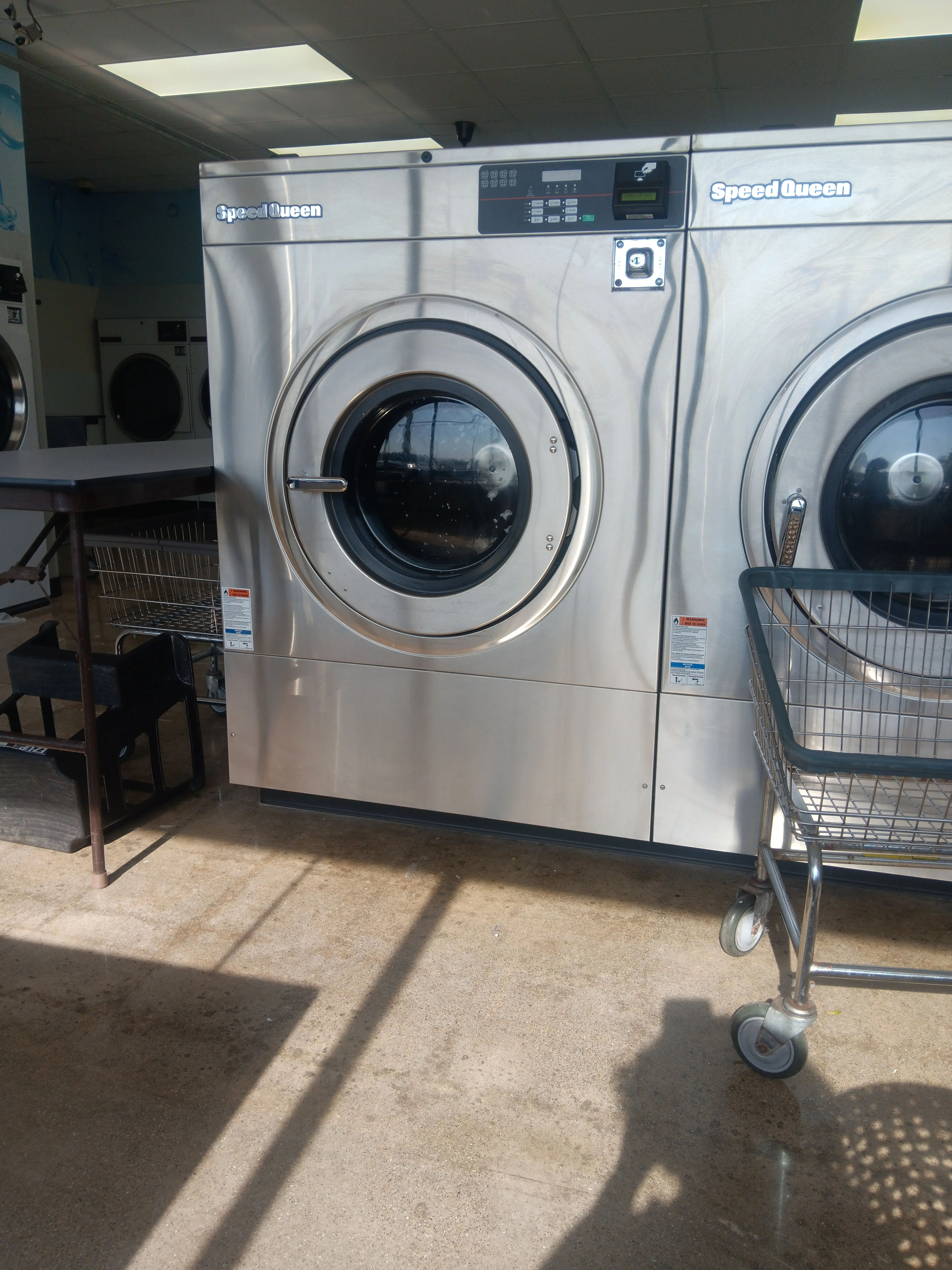 Starcrest Cleaners thumbnail 2