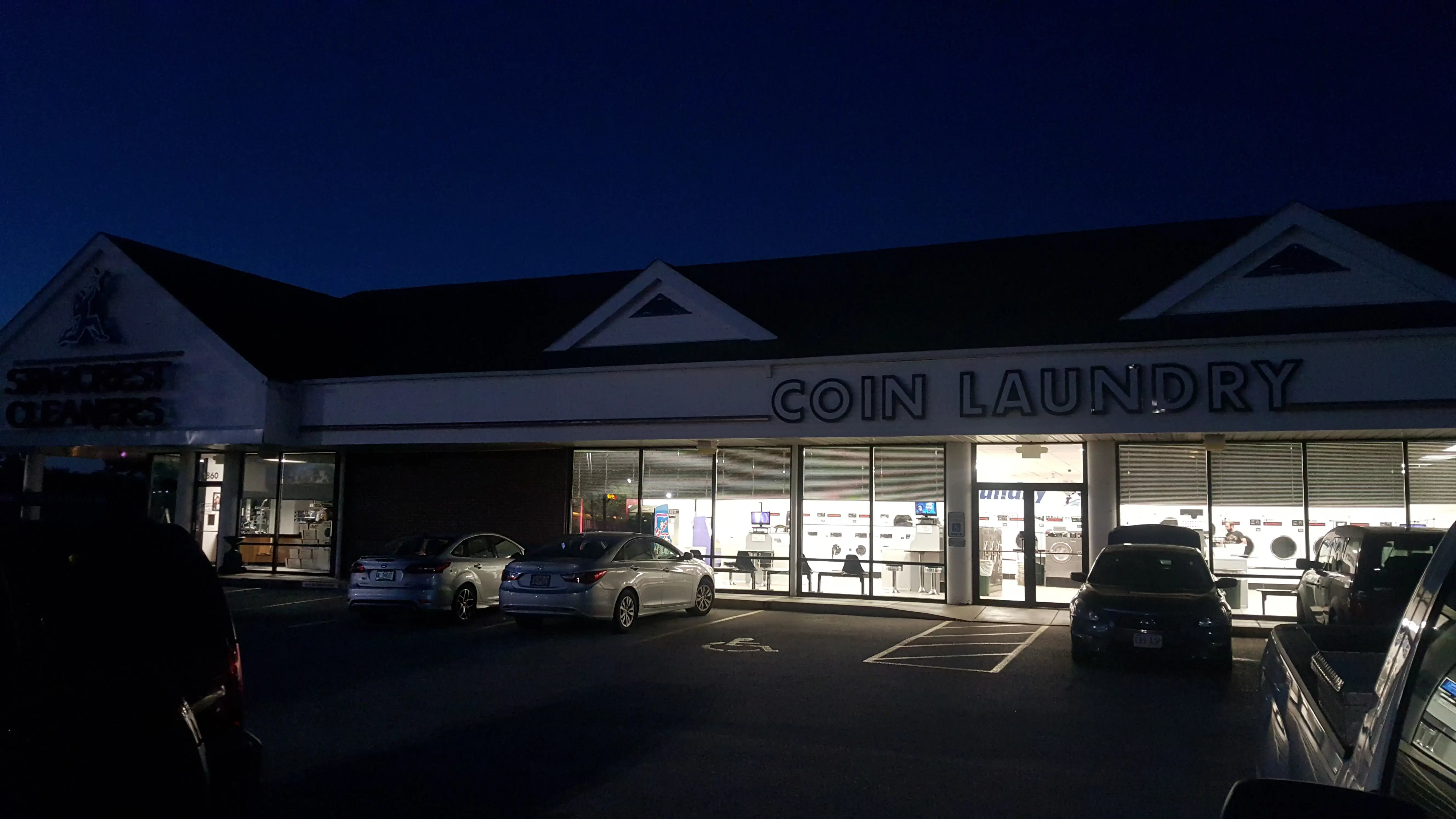 Starcrest Cleaners - Image 3