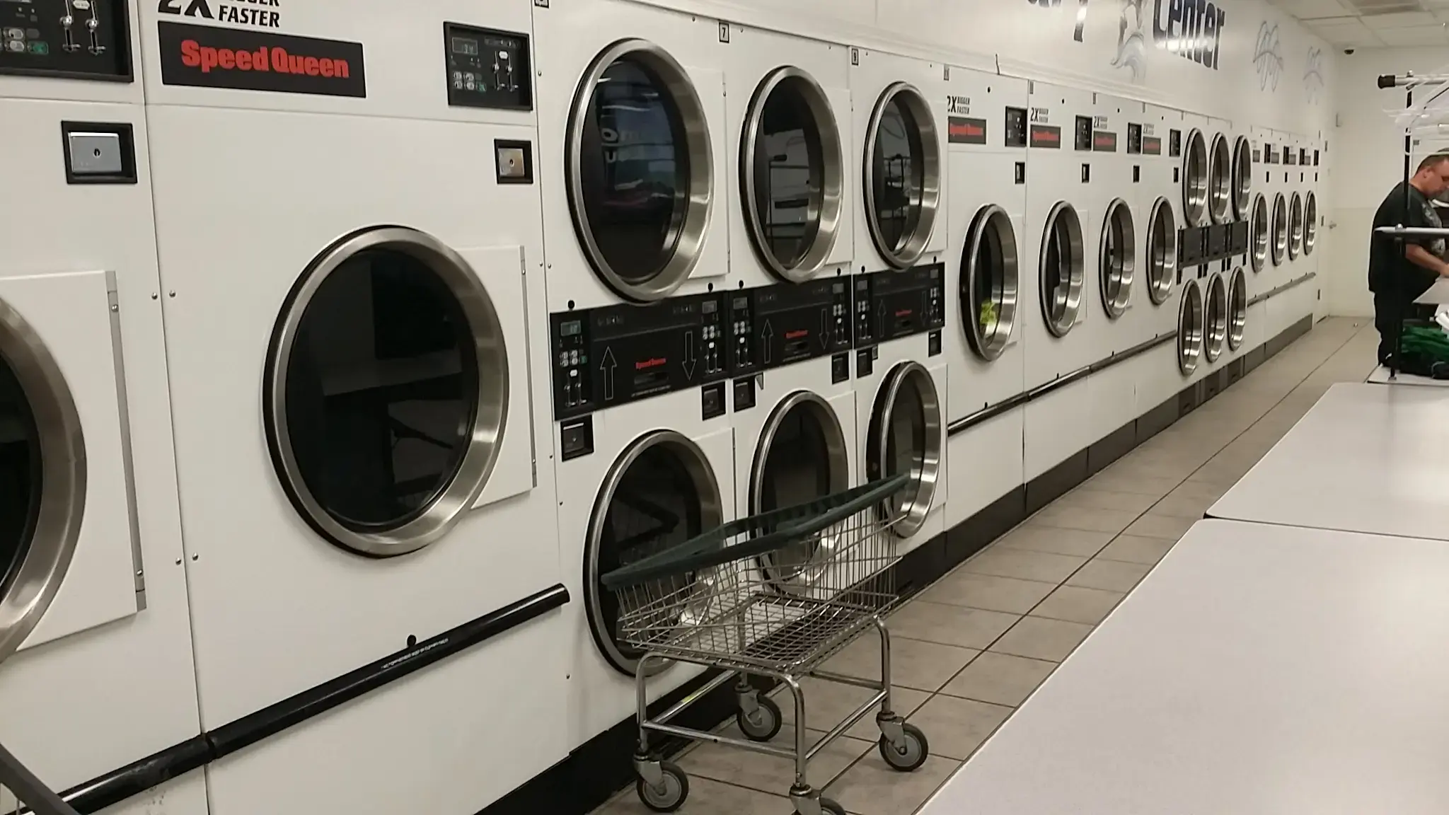 Starcrest Cleaners thumbnail 13