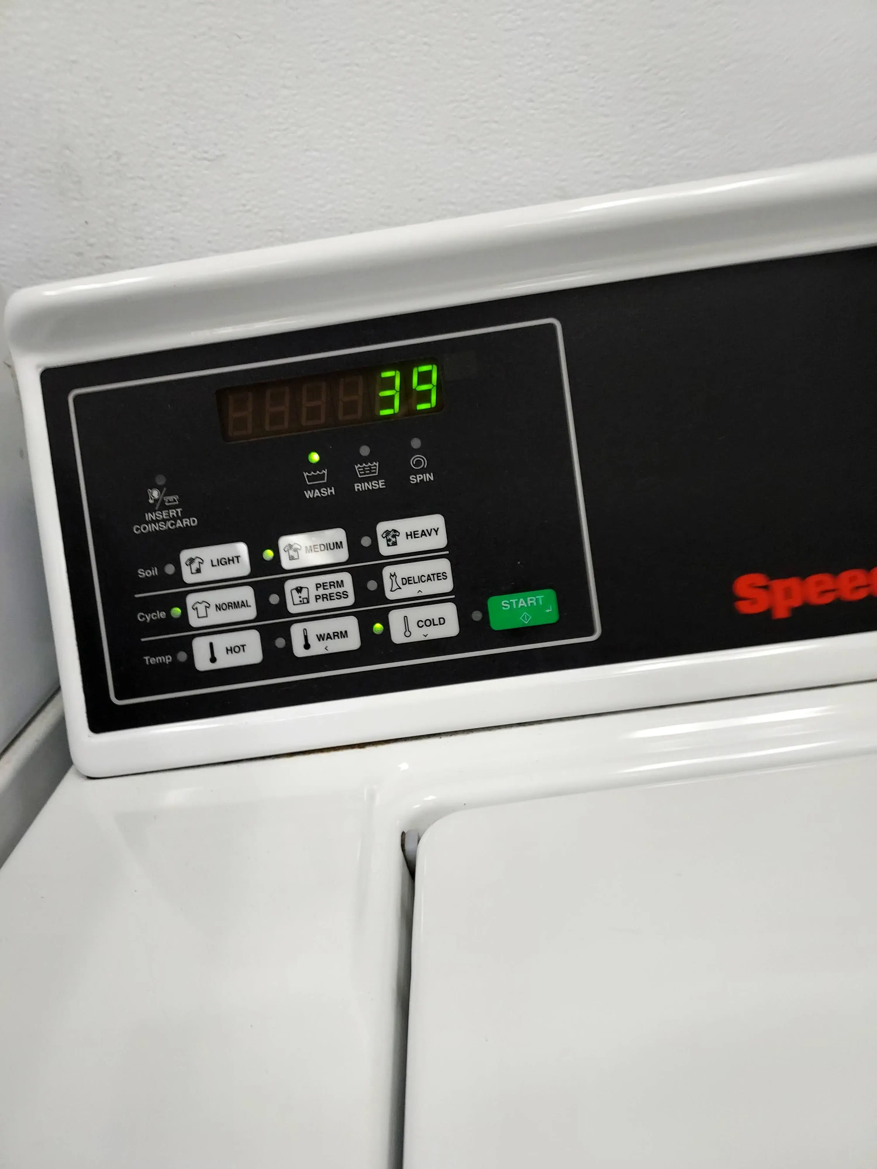 Starcrest Cleaners - Image 4