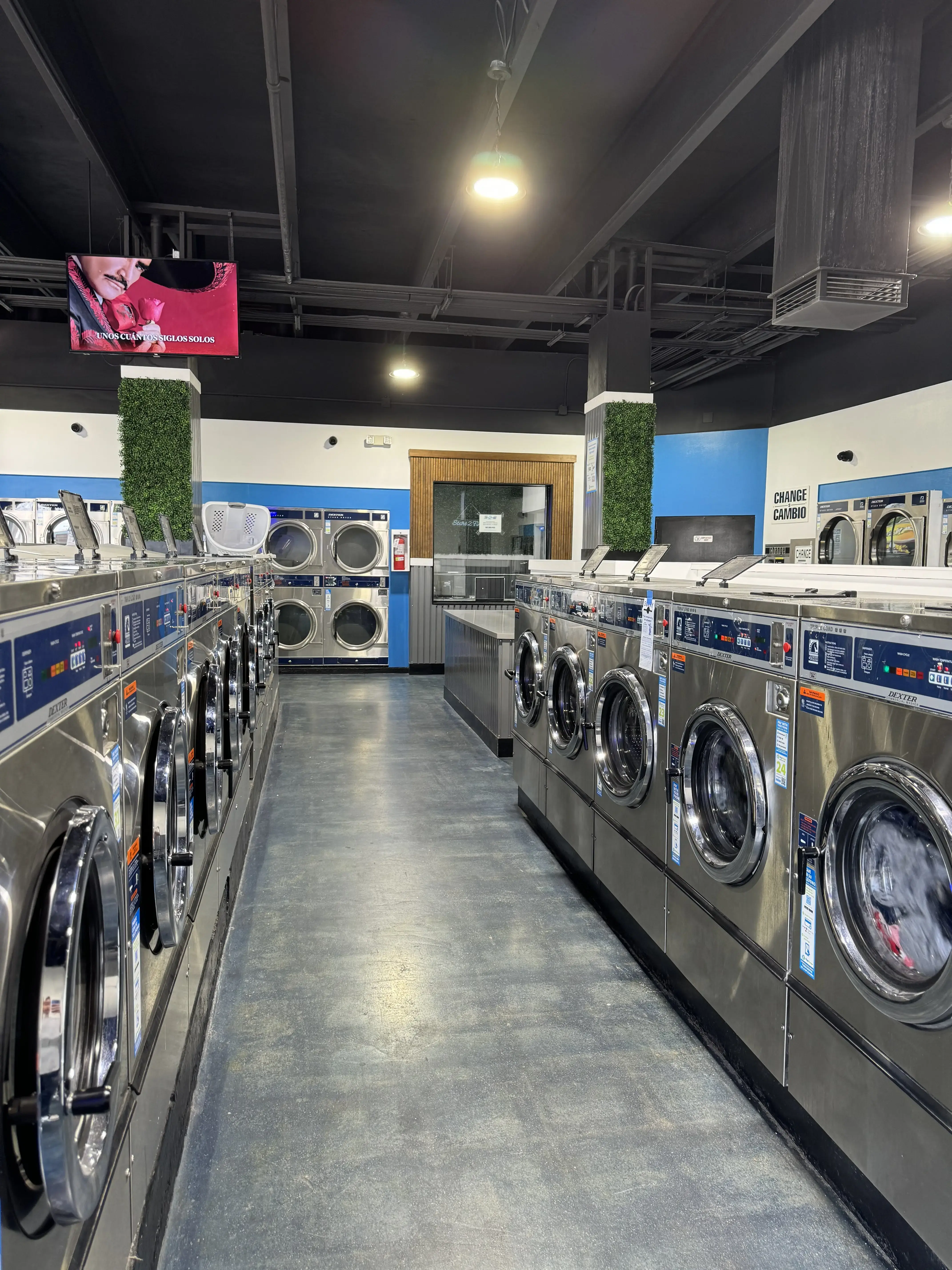 Start 2 Finish Laundromat - Image 4