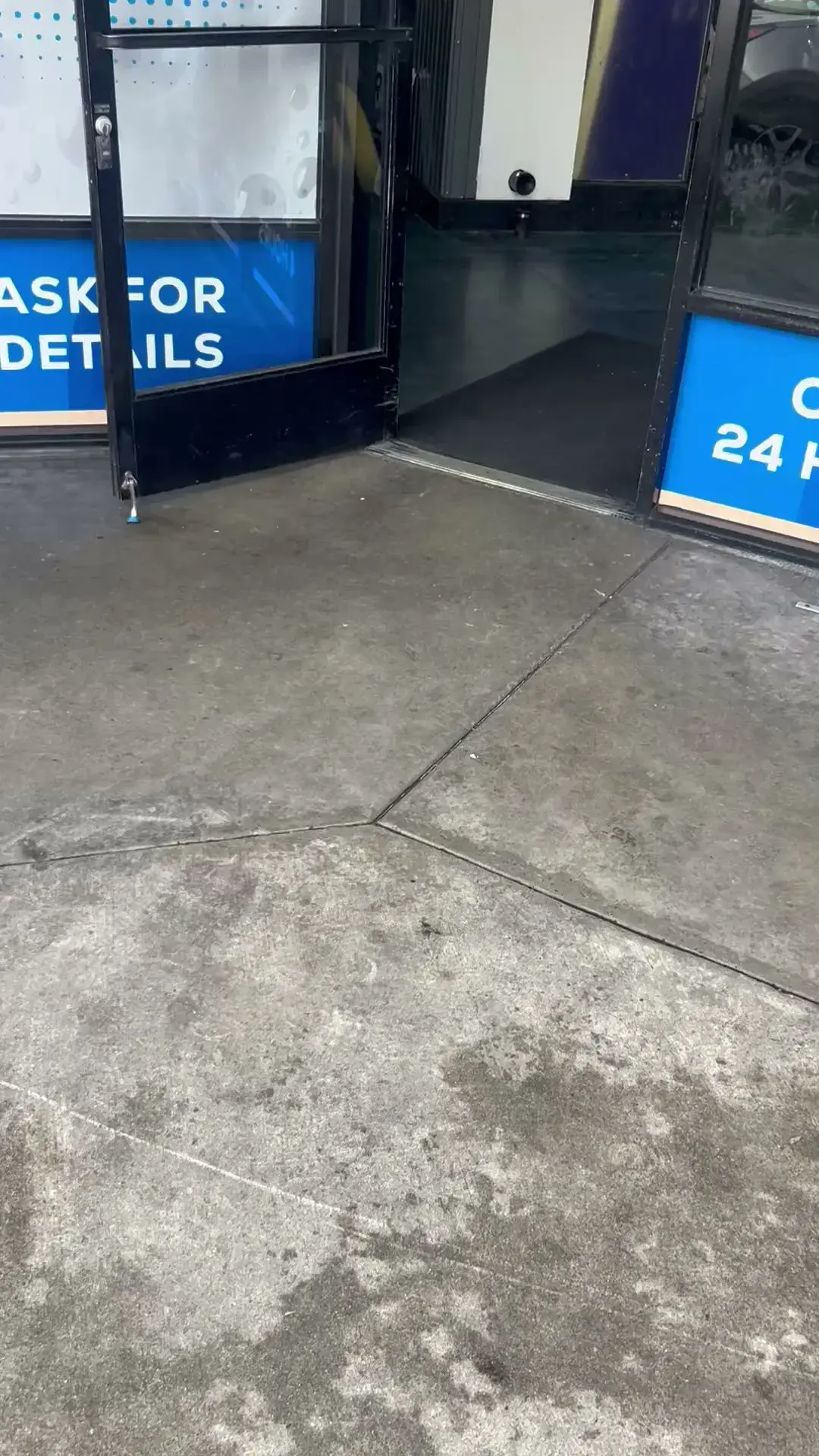 Start 2 Finish Laundromat - Image 8