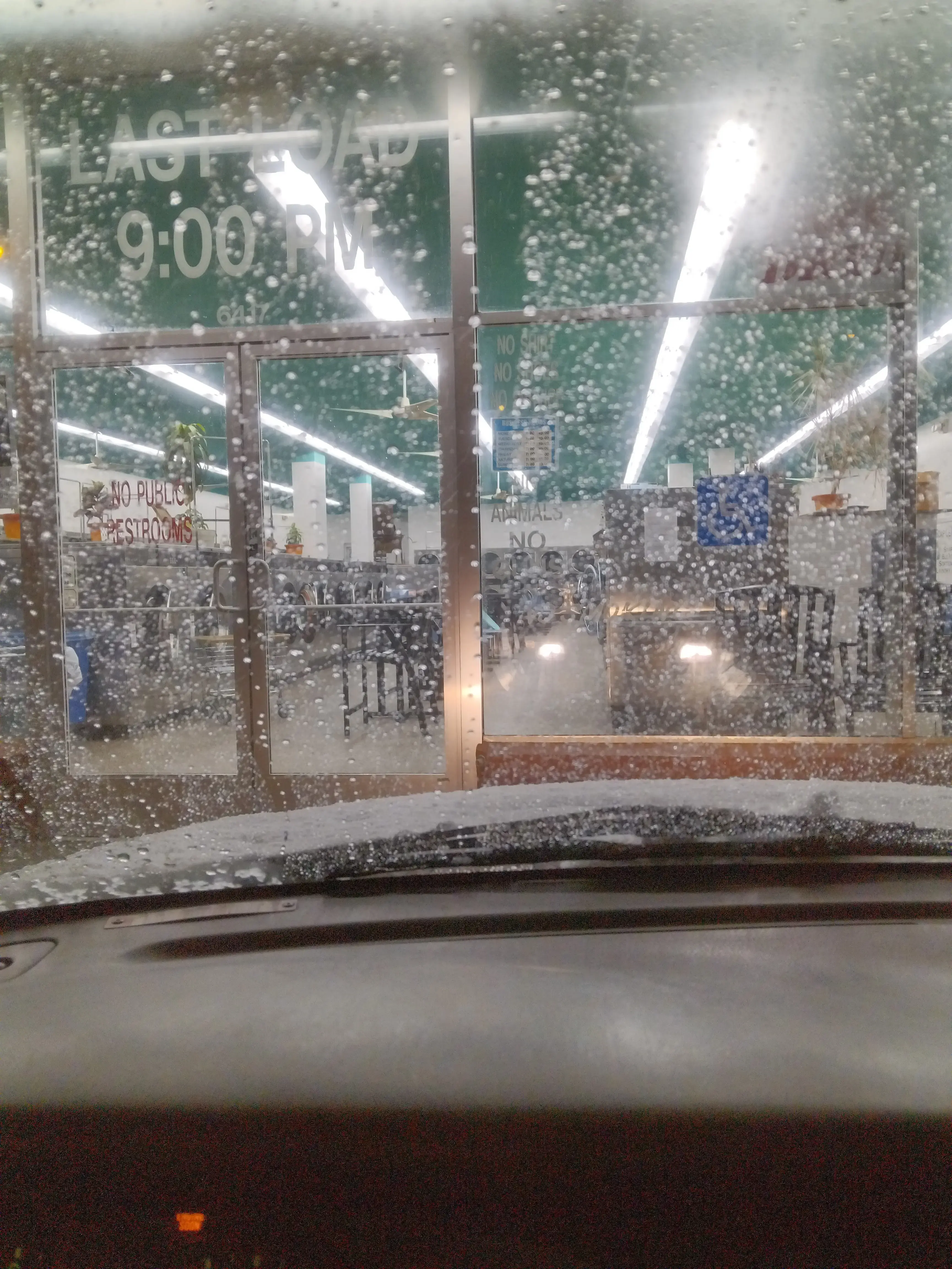 State Avenue Coin Laundry - weekly specials, come see us and save! - Image 12