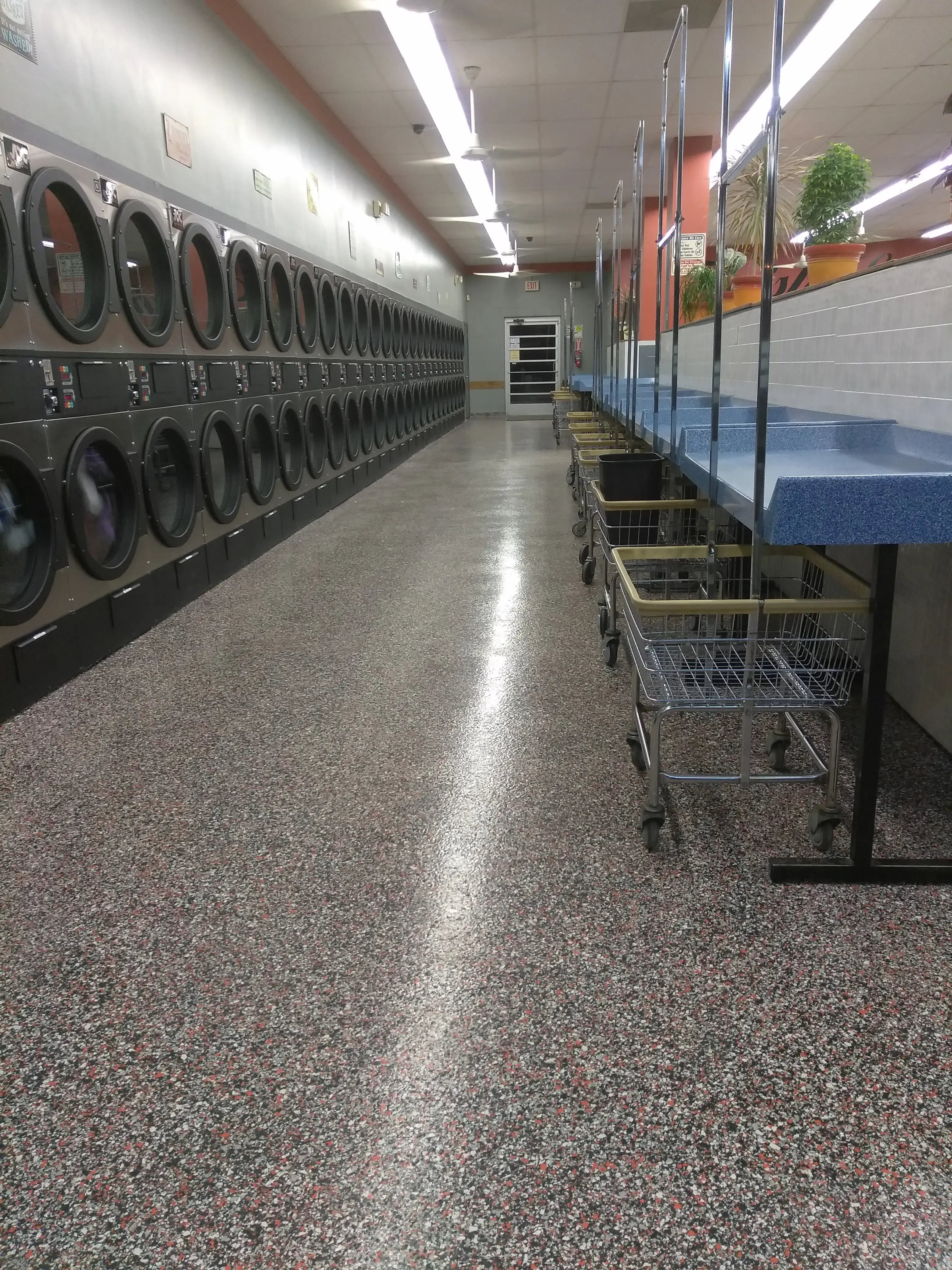 State Avenue Coin Laundry - weekly specials, come see us and save! thumbnail 5