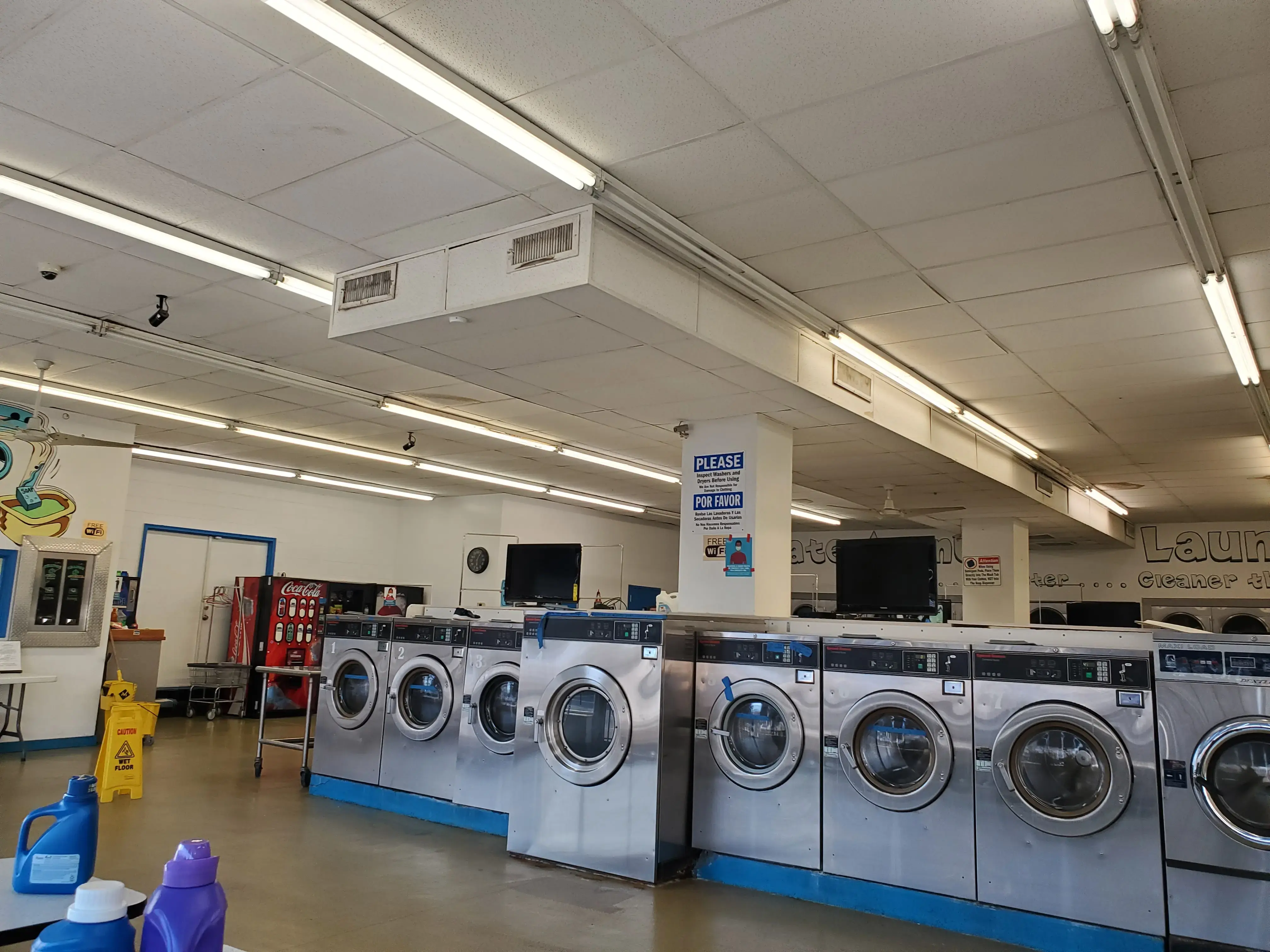 State Avenue Laundroplex - Image 3
